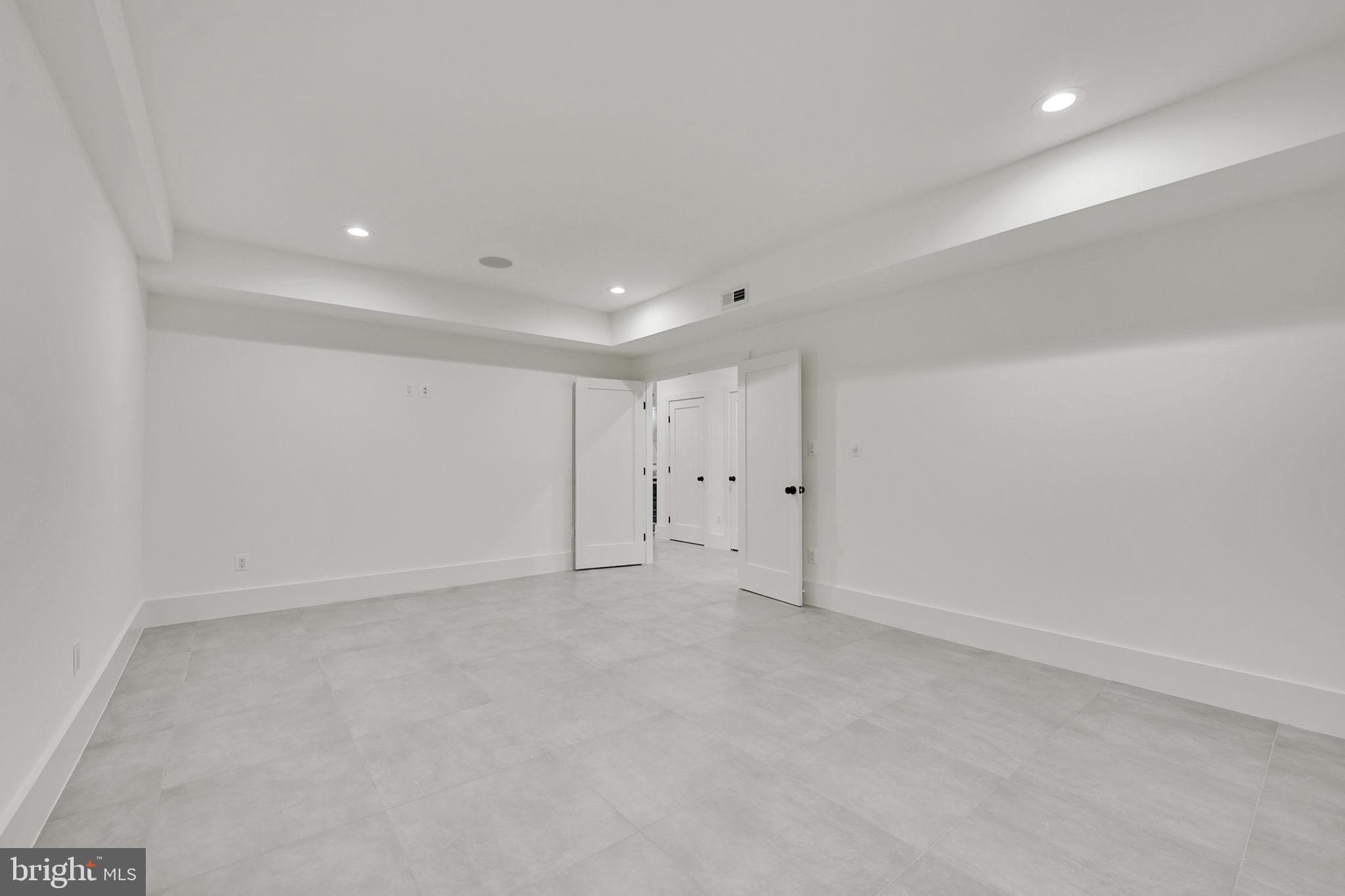 VIRGINIA FOREST - Residential