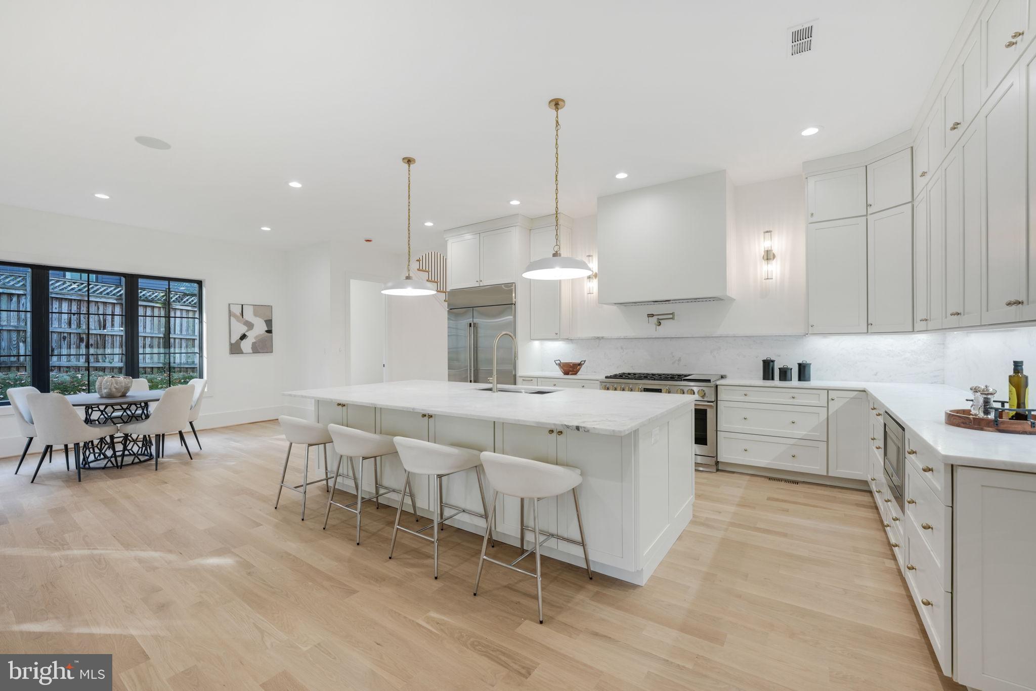 VIRGINIA FOREST - Residential