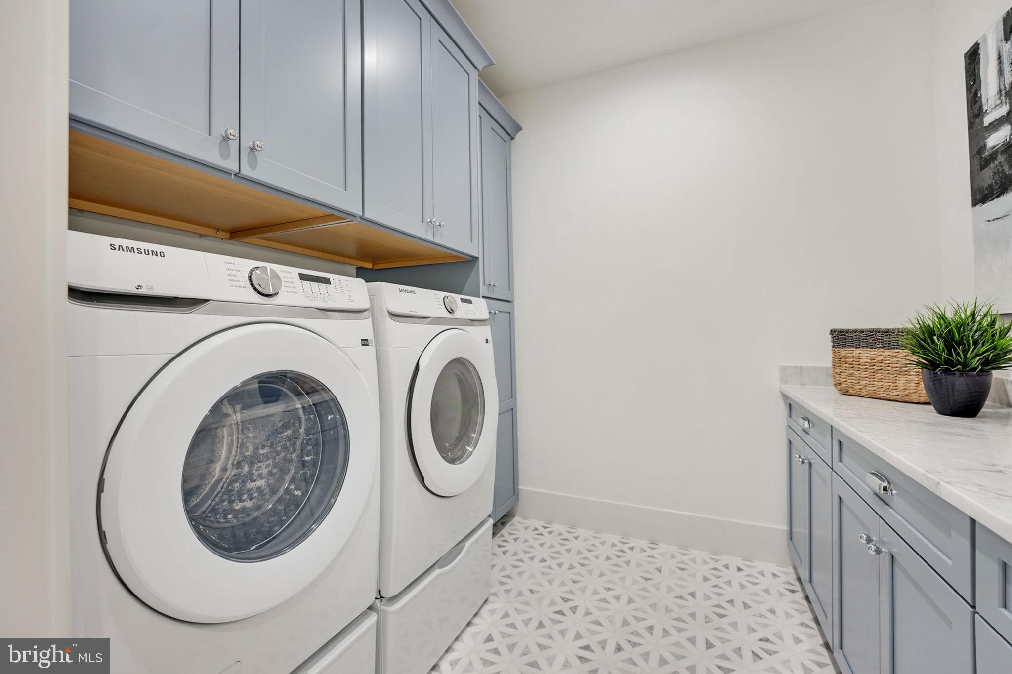 VIRGINIA FOREST - Residential