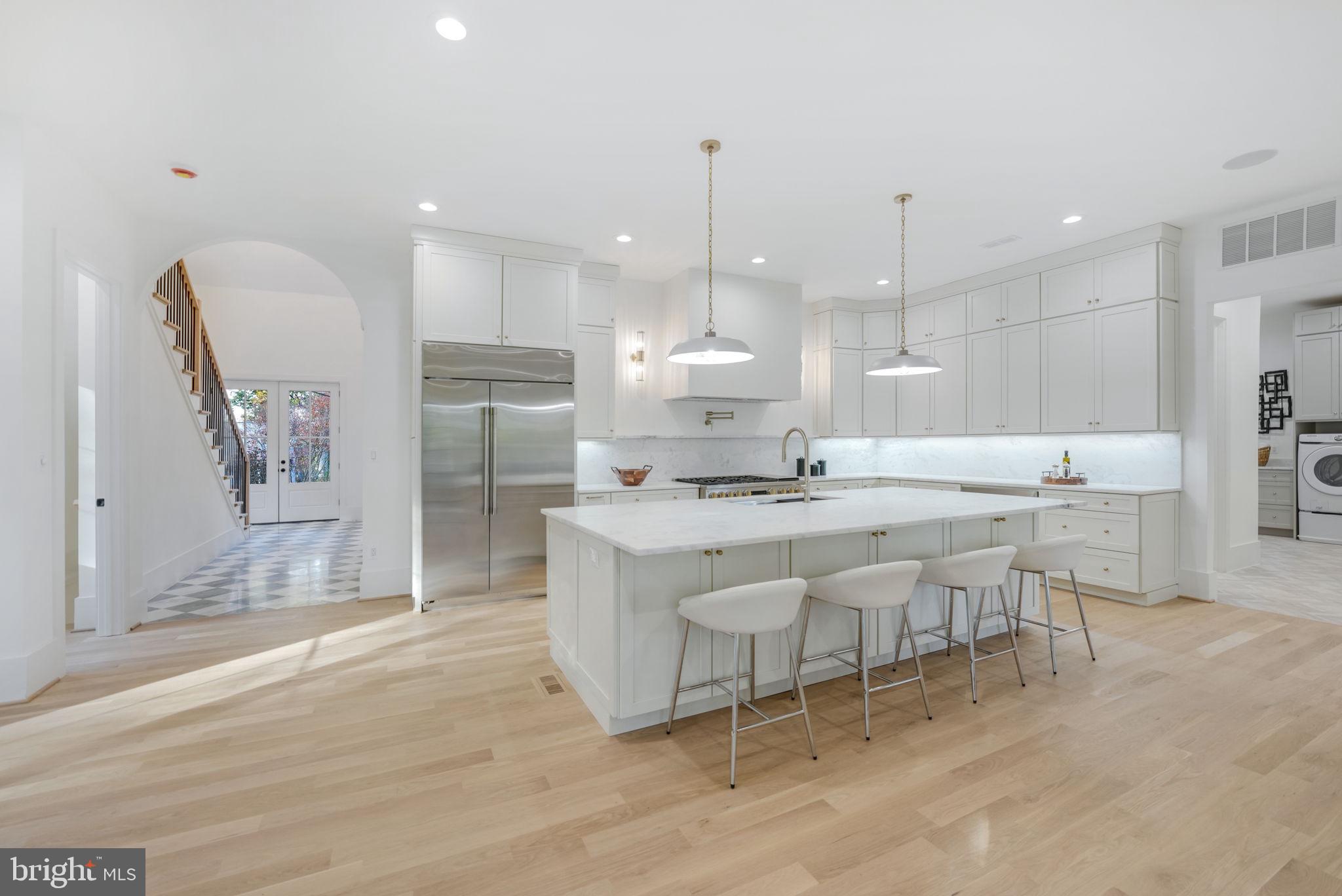 VIRGINIA FOREST - Residential