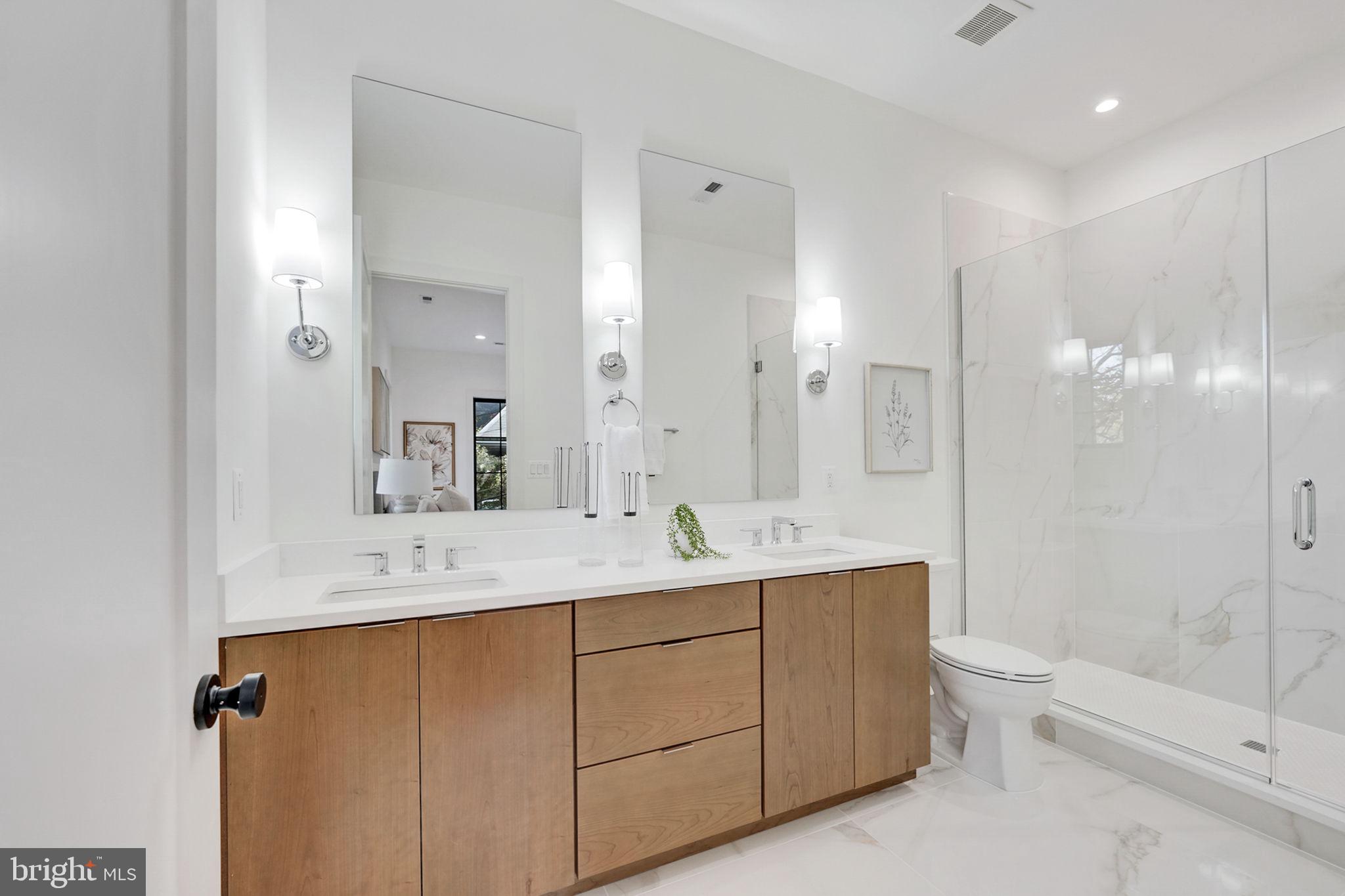 VIRGINIA FOREST - Residential