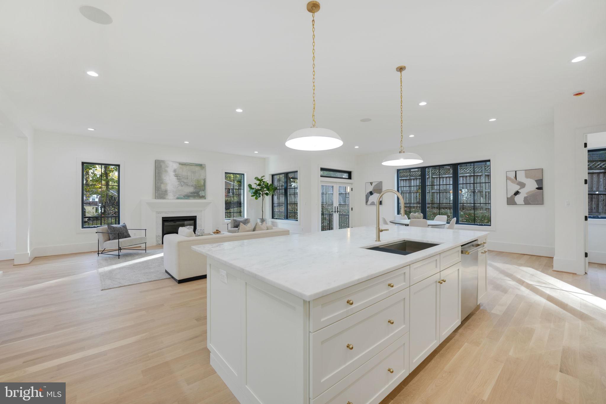 VIRGINIA FOREST - Residential