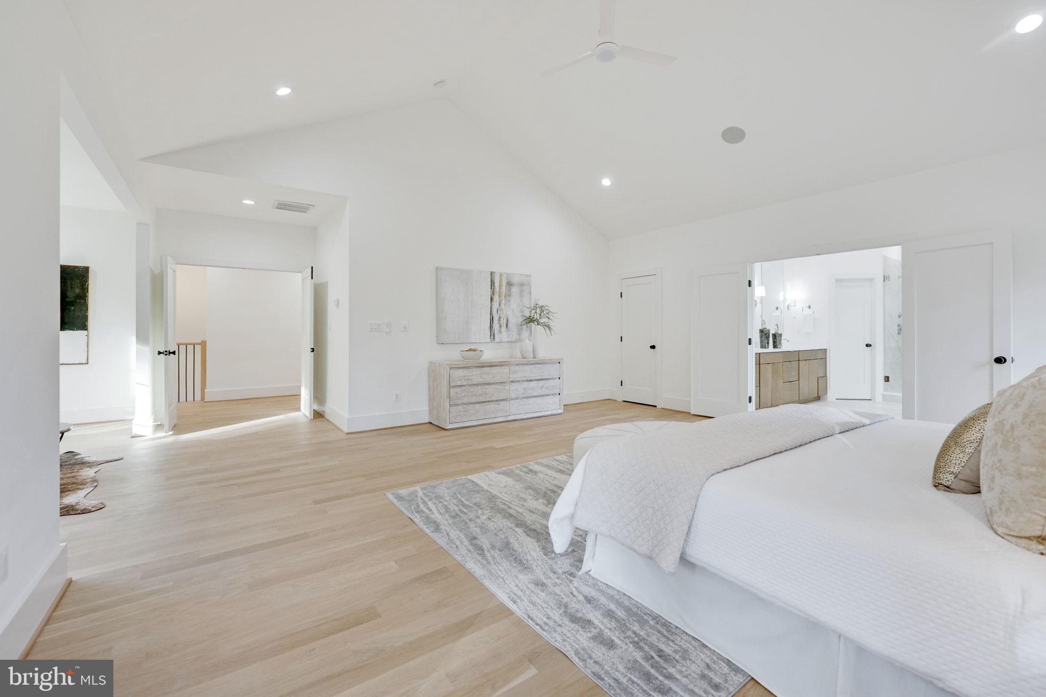 VIRGINIA FOREST - Residential