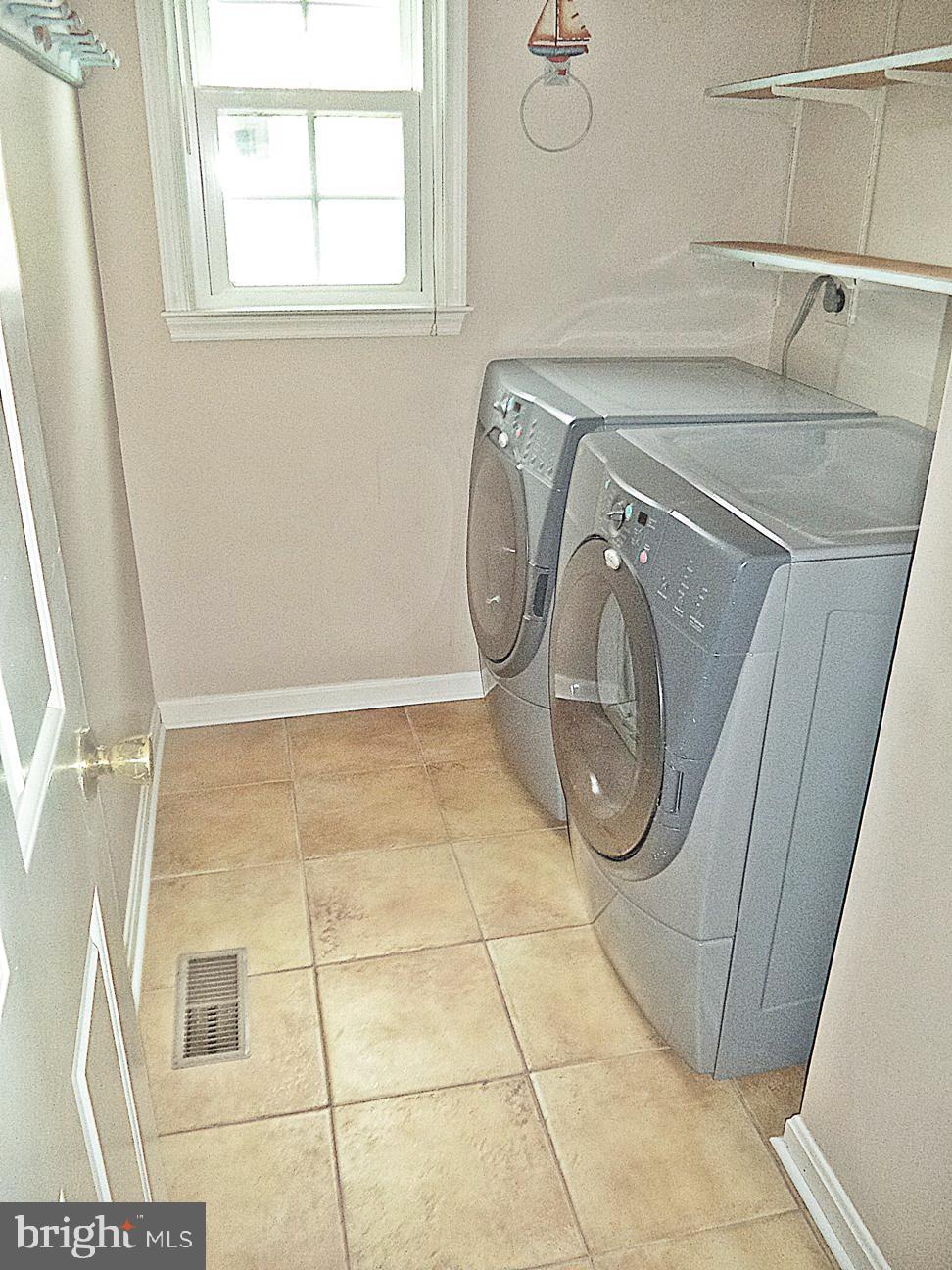 CHURCHILL TOWN SECTOR - Residential