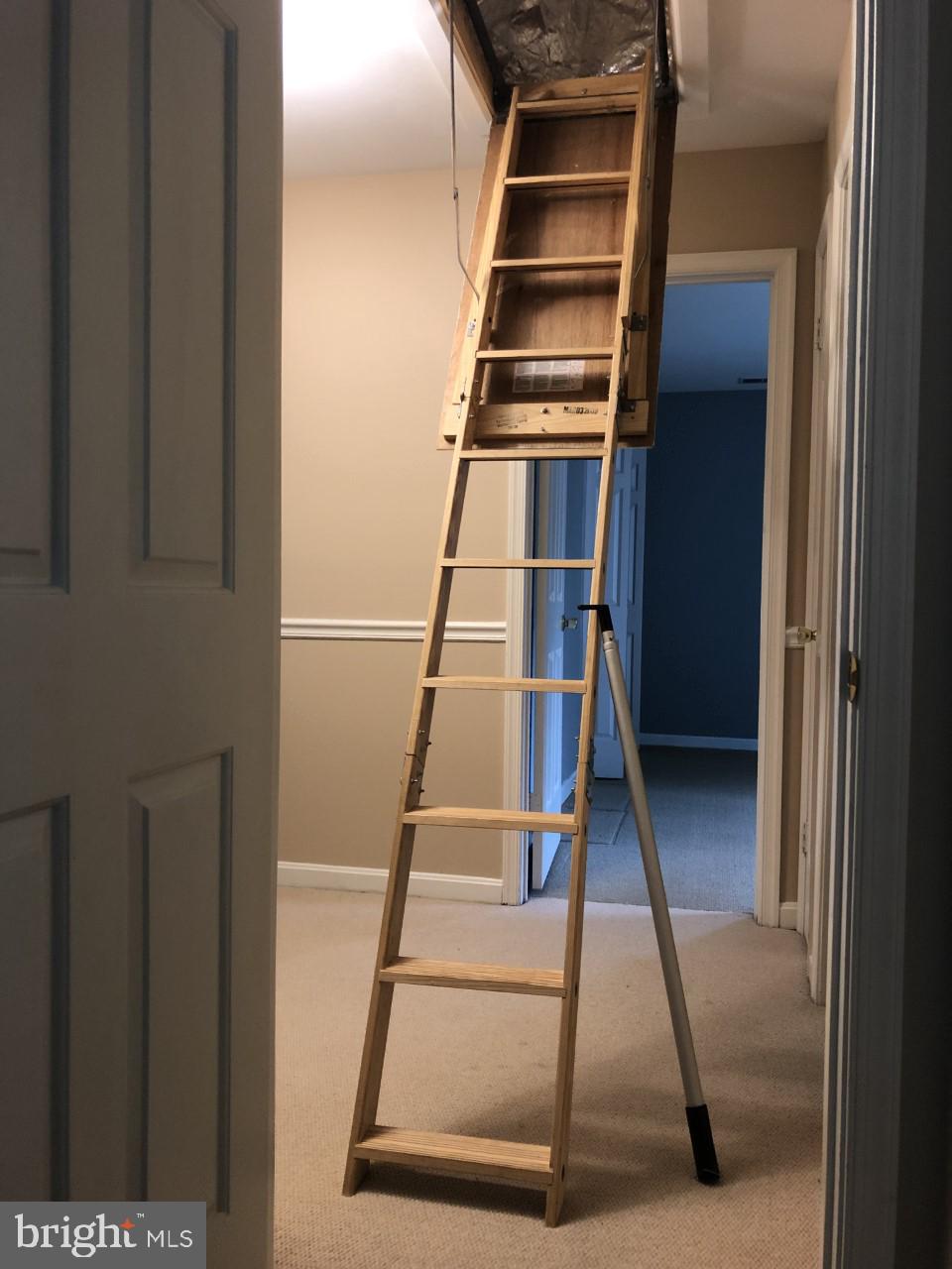 CHURCHILL TOWN SECTOR - Residential