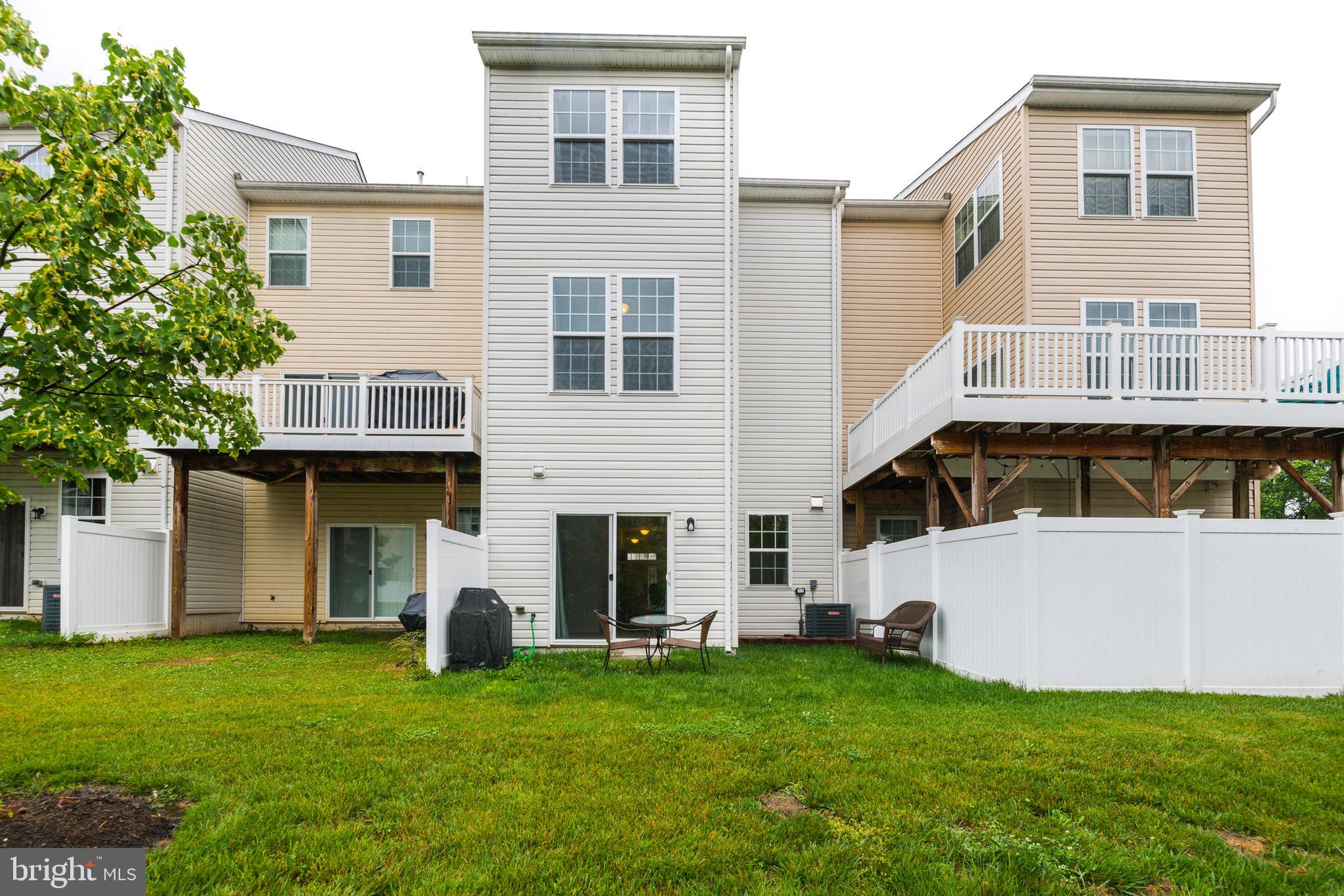 JACOBS FOREST - Residential Lease