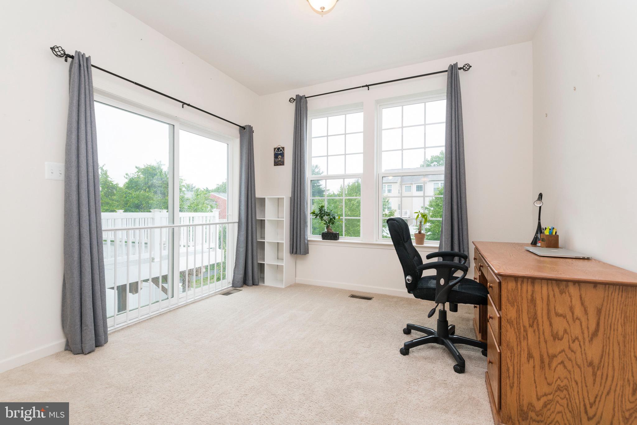 JACOBS FOREST - Residential Lease