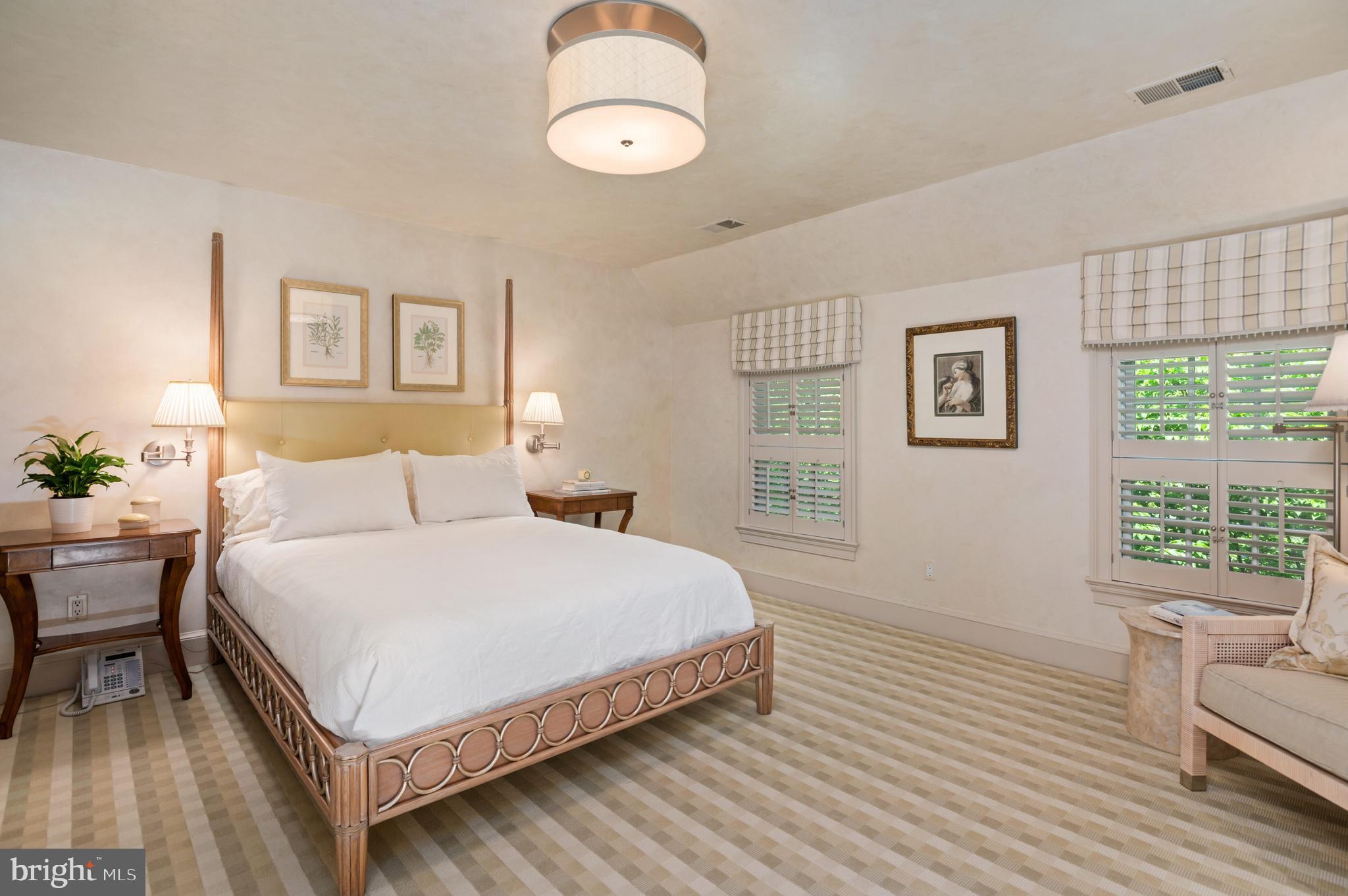 BANNOCKBURN HEIGHTS - Residential