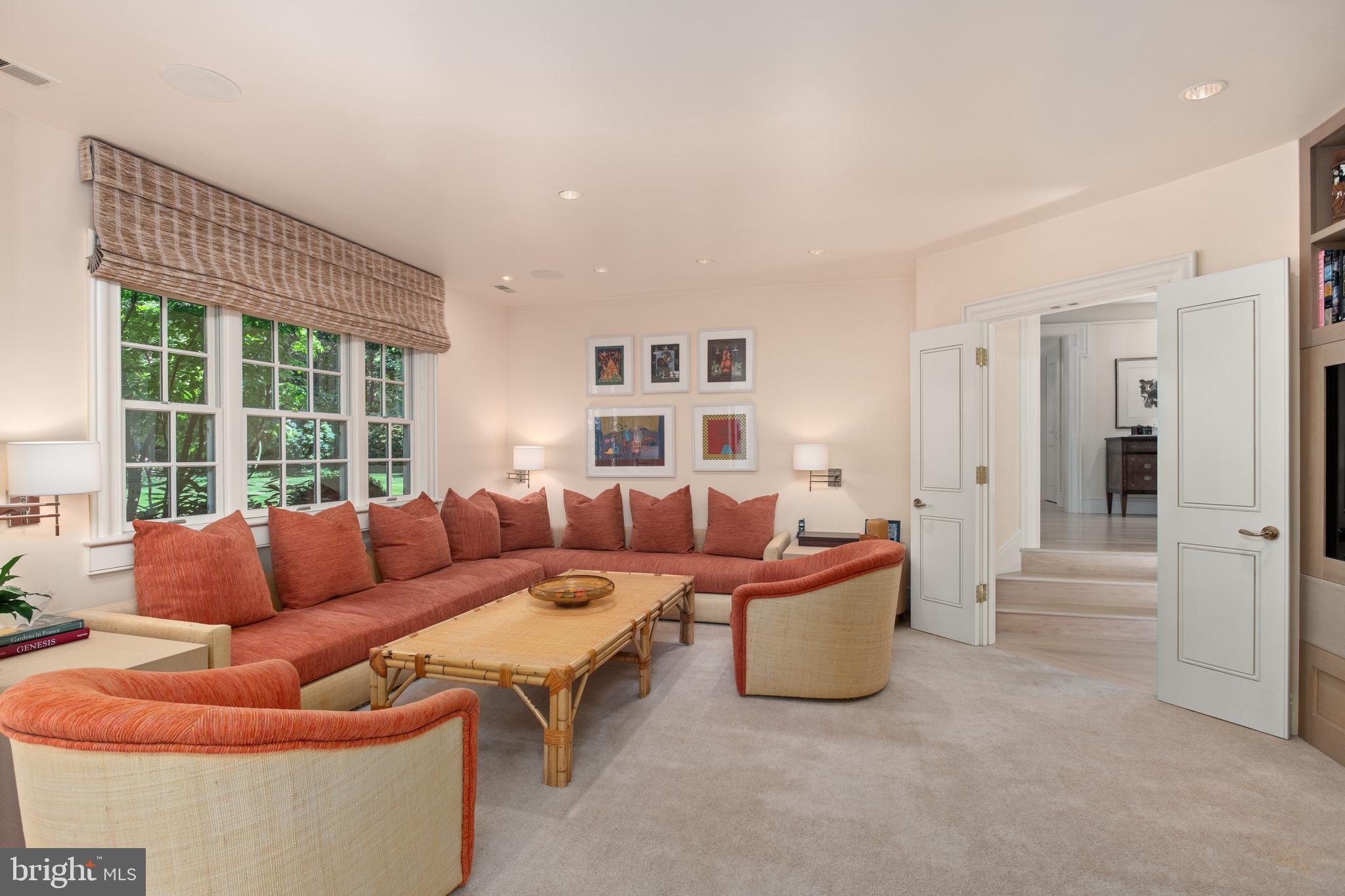 BANNOCKBURN HEIGHTS - Residential