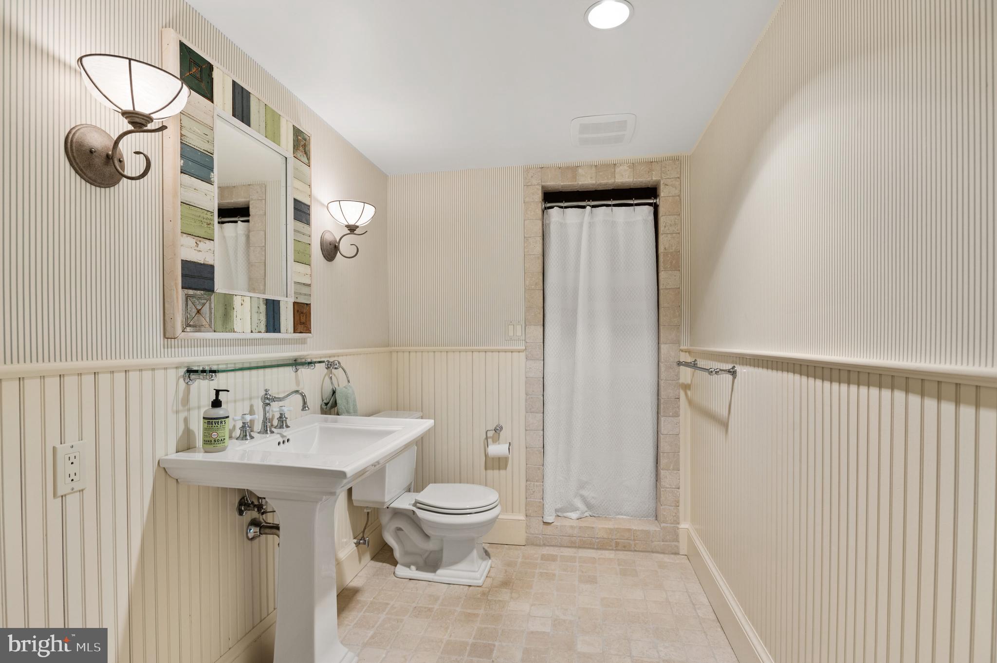 BANNOCKBURN HEIGHTS - Residential