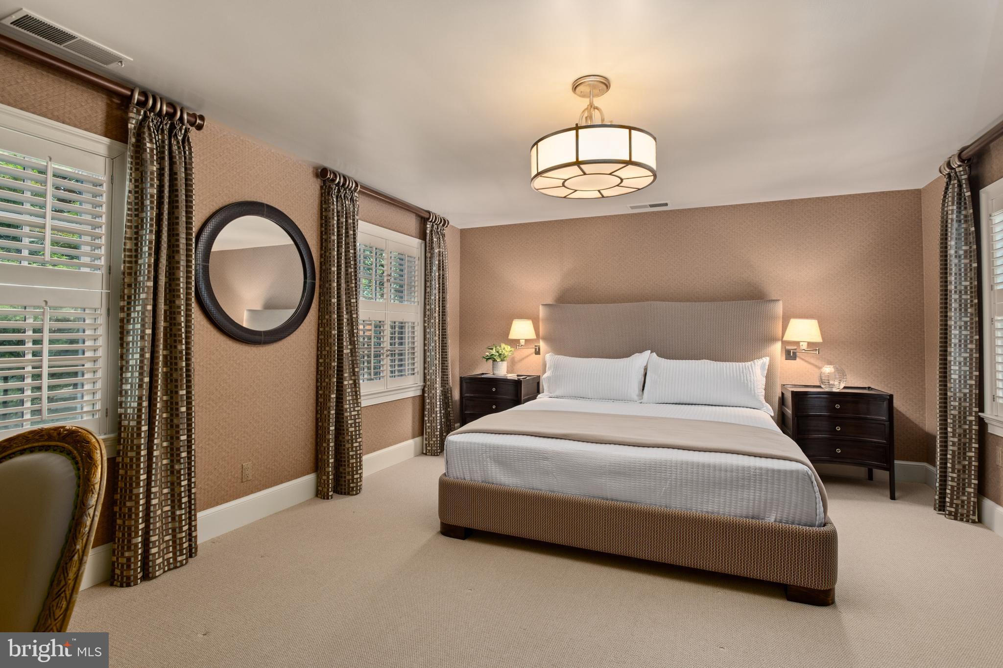 BANNOCKBURN HEIGHTS - Residential