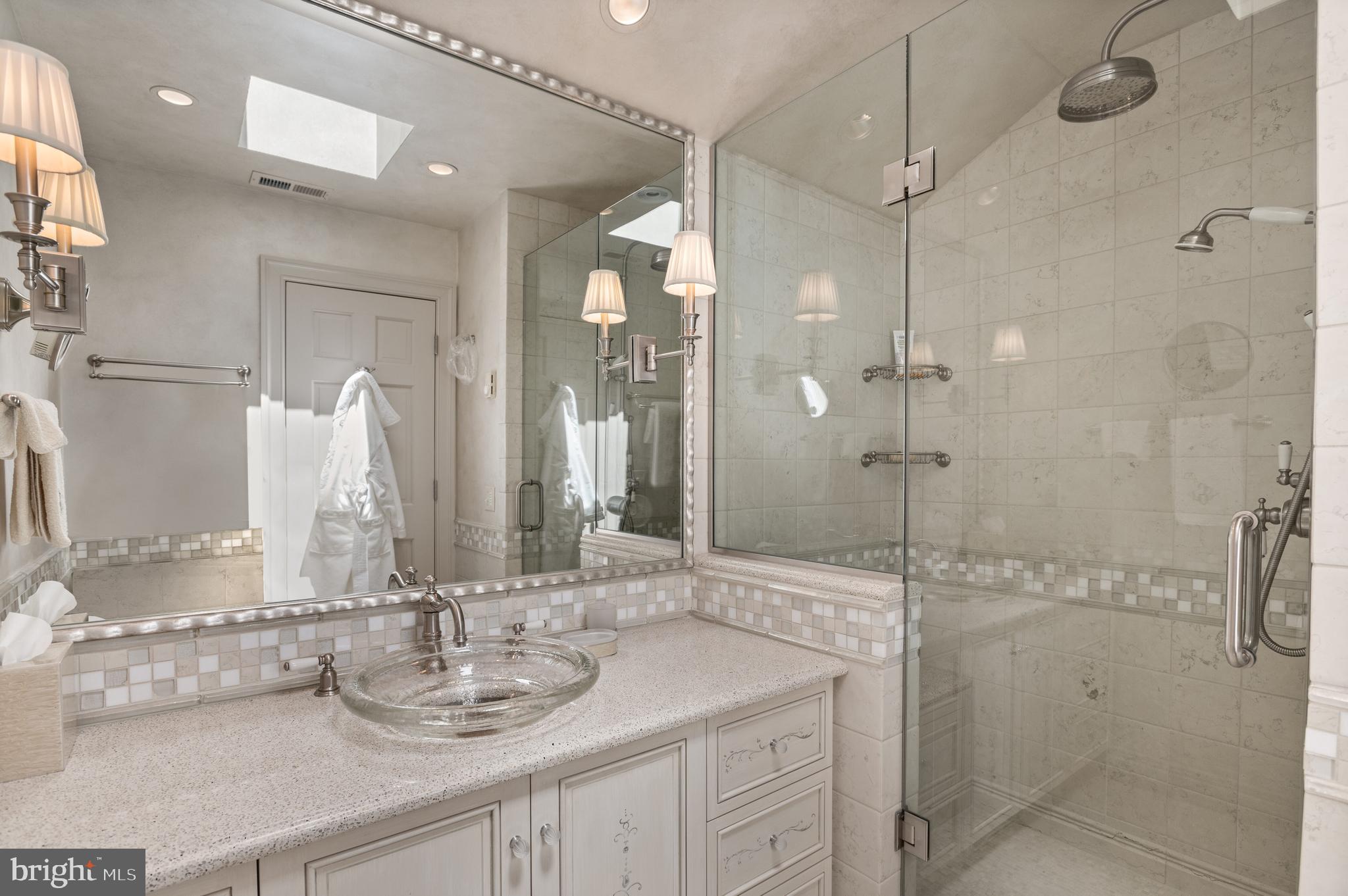 BANNOCKBURN HEIGHTS - Residential