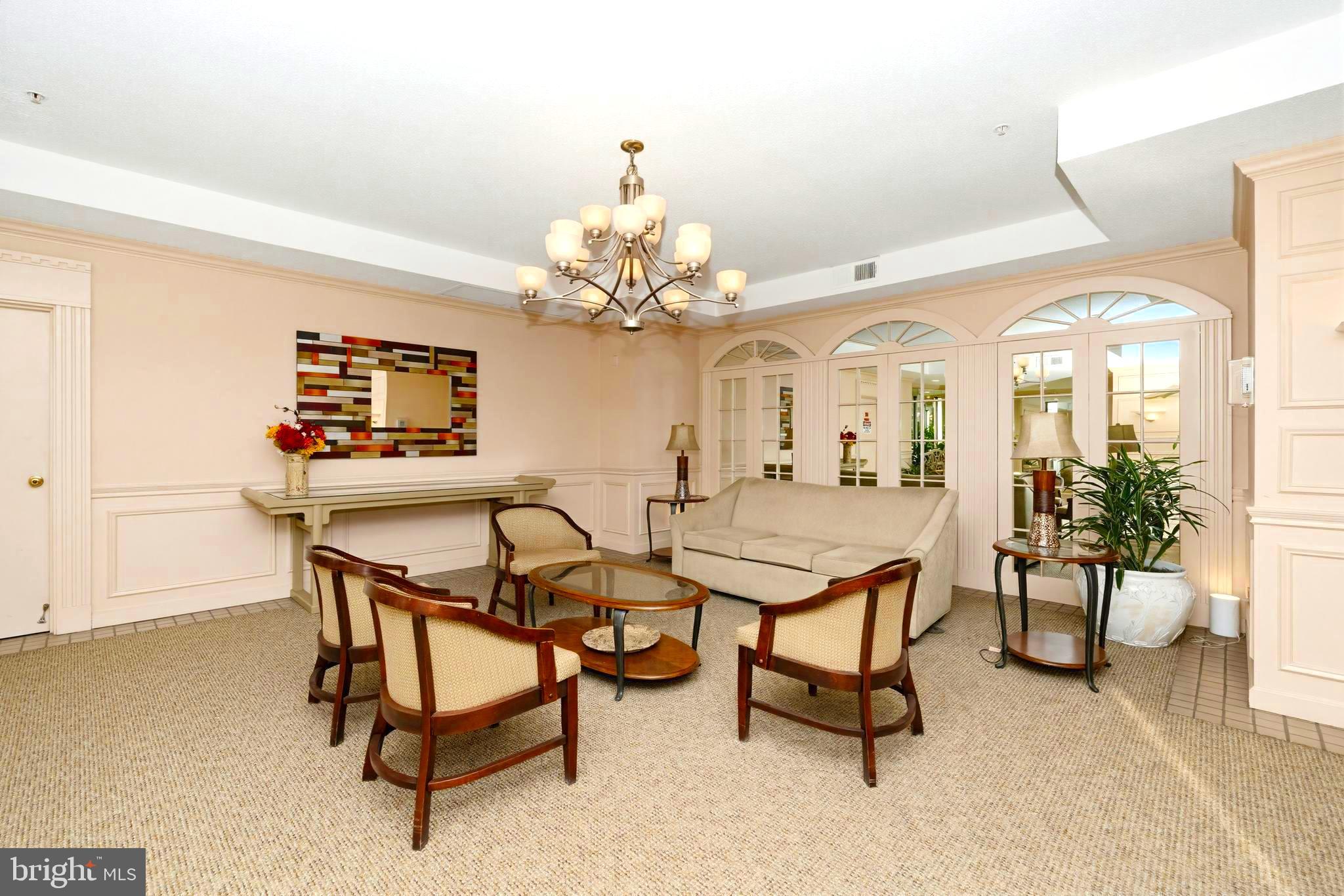 GREENS AT LEISURE WORLD - Residential