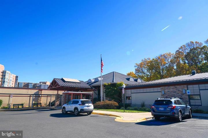 GREENS AT LEISURE WORLD - Residential