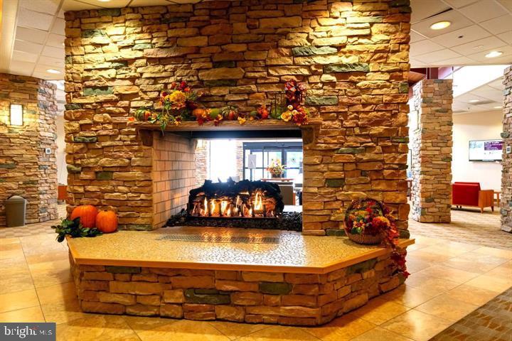 GREENS AT LEISURE WORLD - Residential