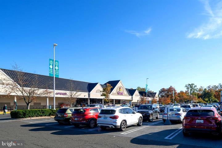 GREENS AT LEISURE WORLD - Residential