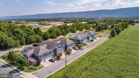 Photo of 248 Parkside Court, WOODSTOCK, VA 22664 (MLS # VASH2014832)