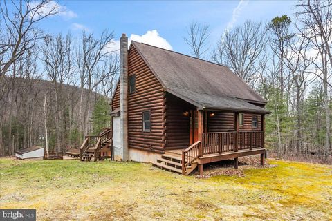 Photo of 230 Laurel Run Road, DILLSBURG, PA 17019 (MLS # PAYK2099396)