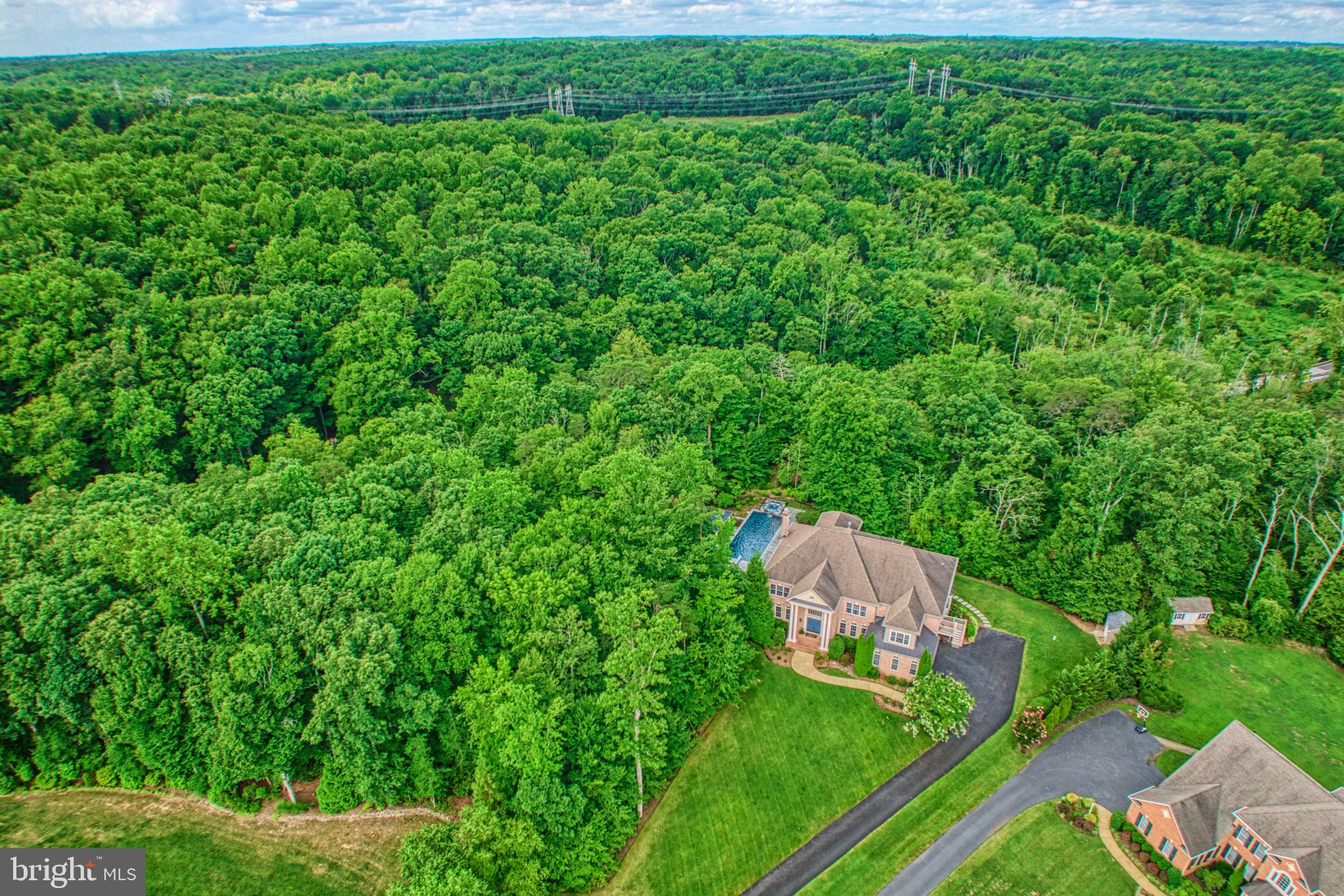 RIVER CREEK - Residential