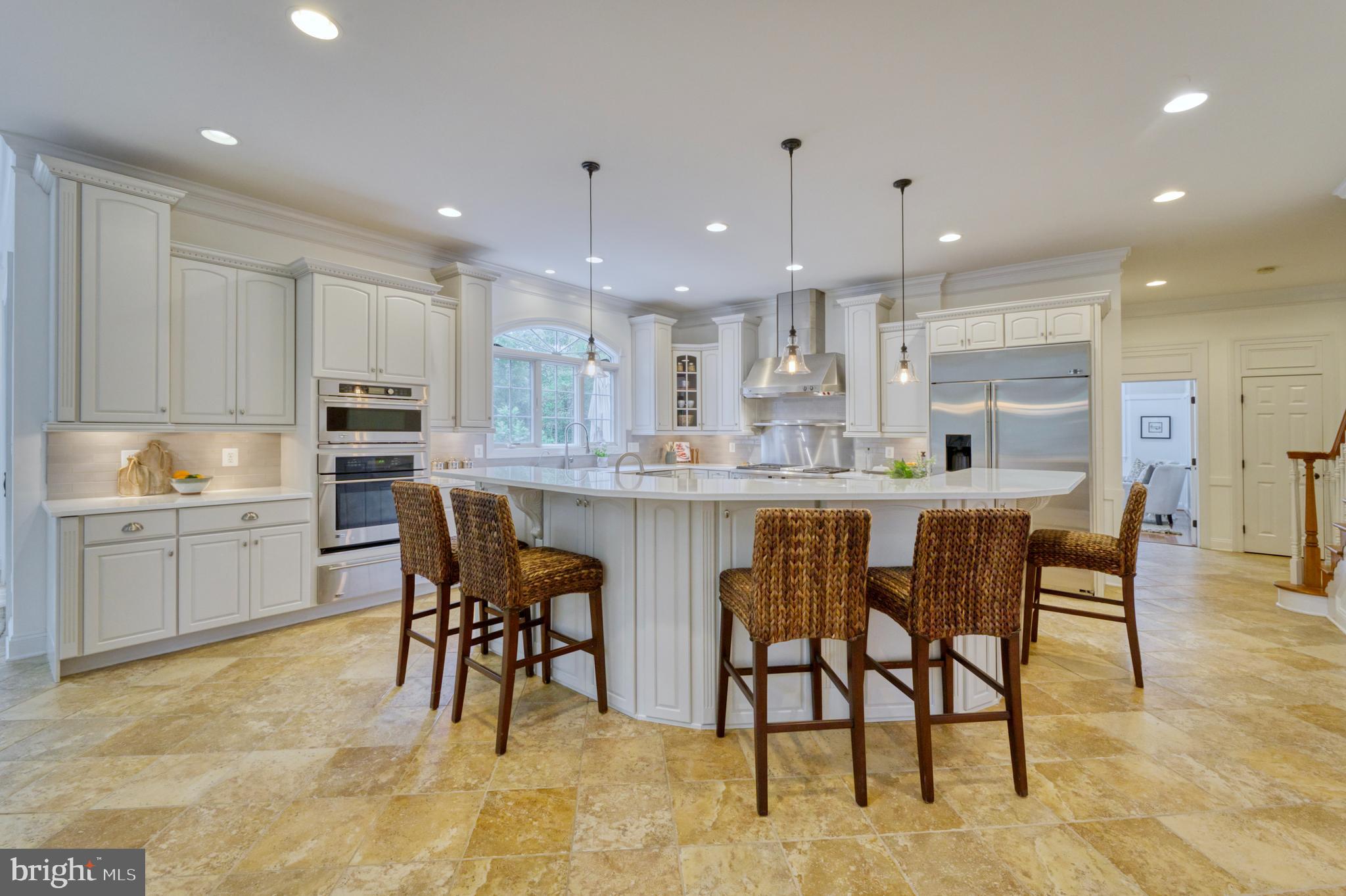 RIVER CREEK - Residential