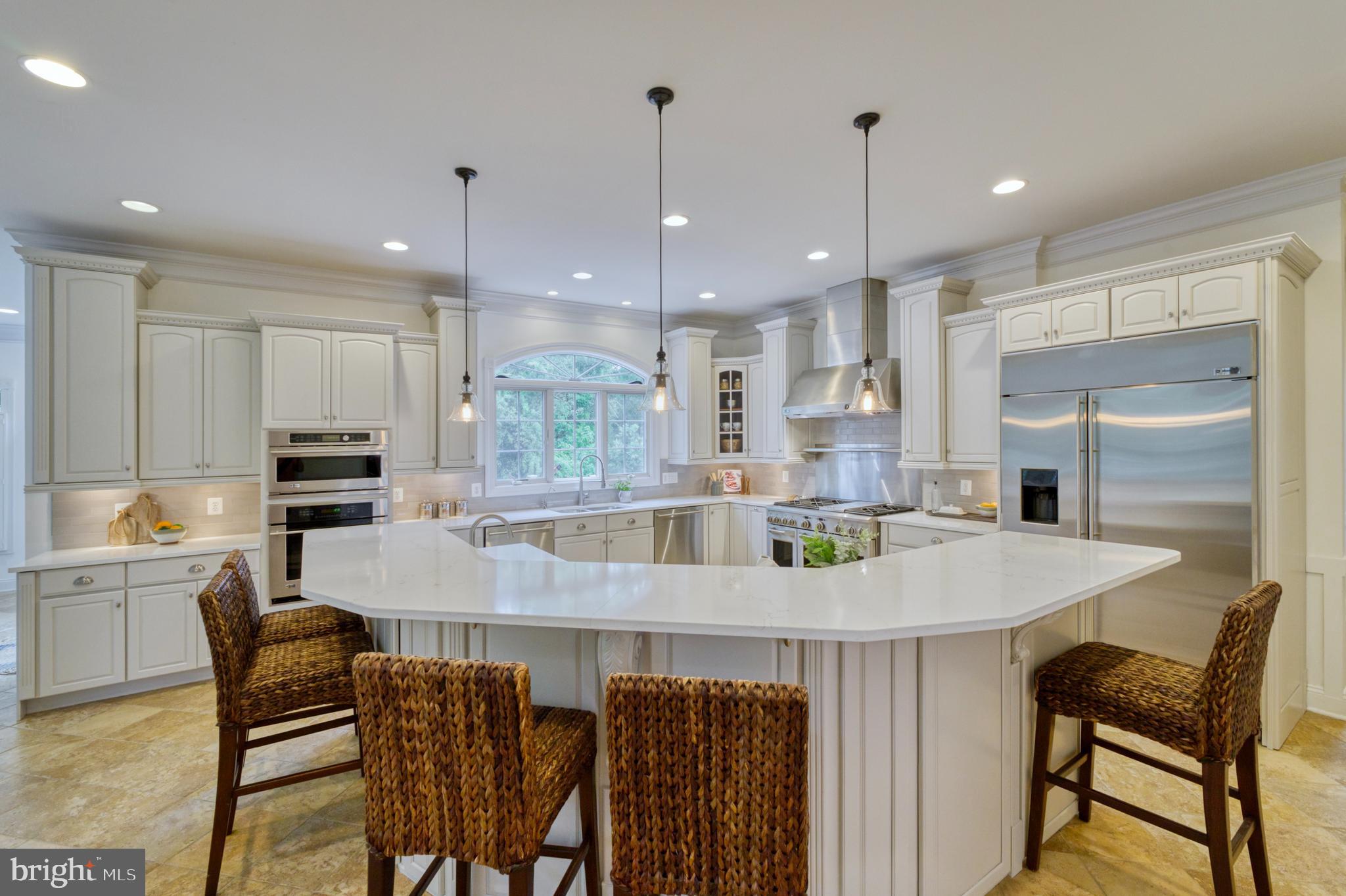 RIVER CREEK - Residential