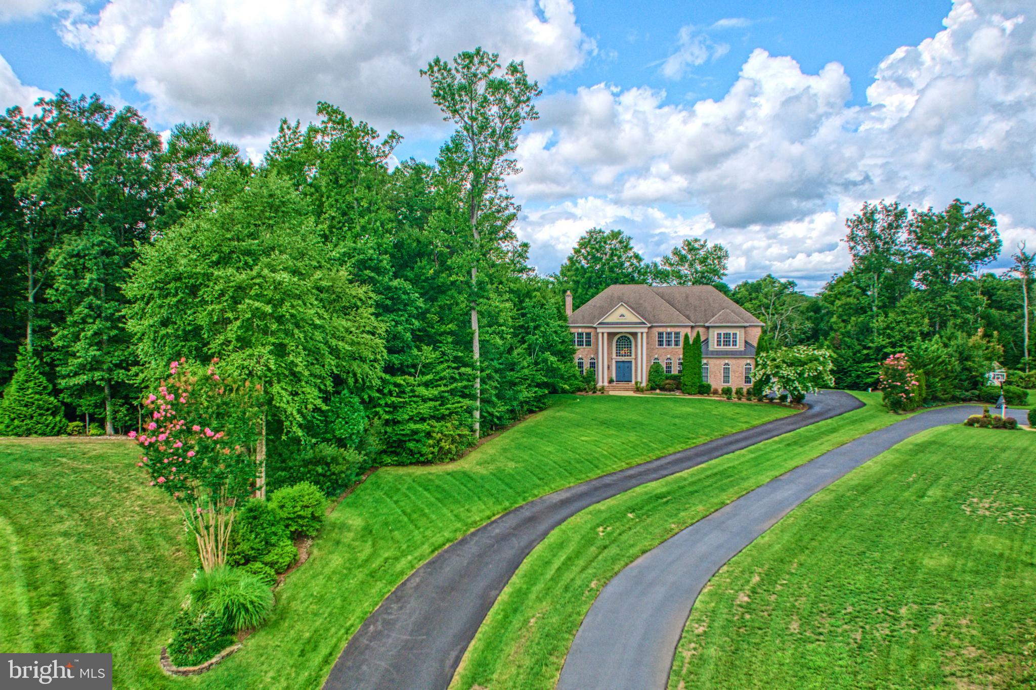 RIVER CREEK - Residential