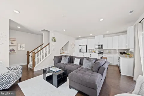 MLS: PABU2089550