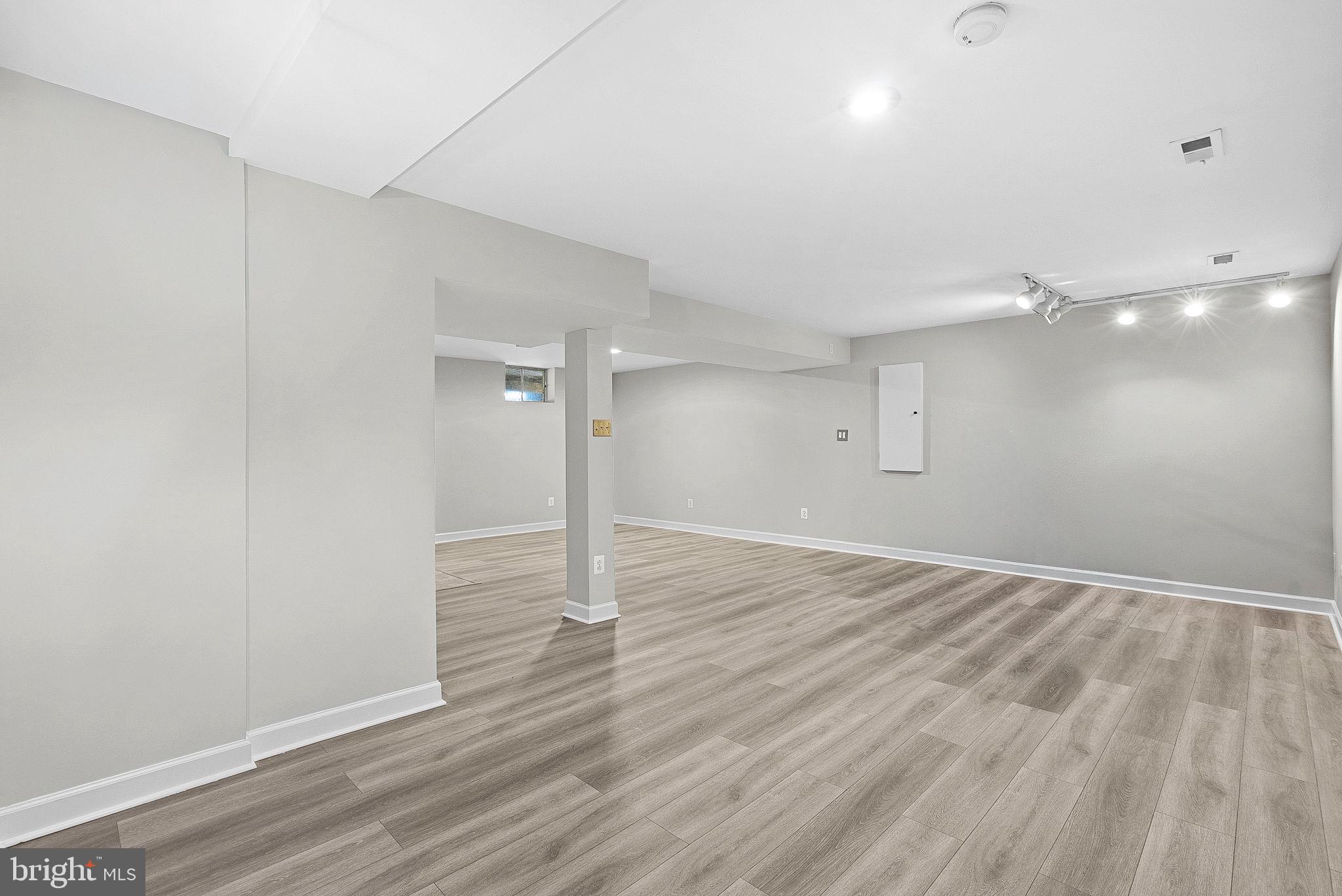 AQUIA HARBOUR - Residential