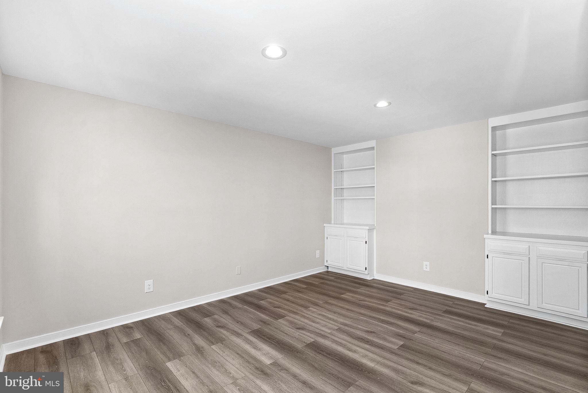 AQUIA HARBOUR - Residential