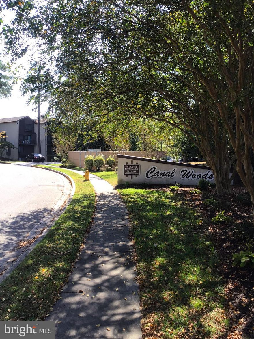 Great location with great private water views.   Featuring 2 bedrooms and 2.5 baths.