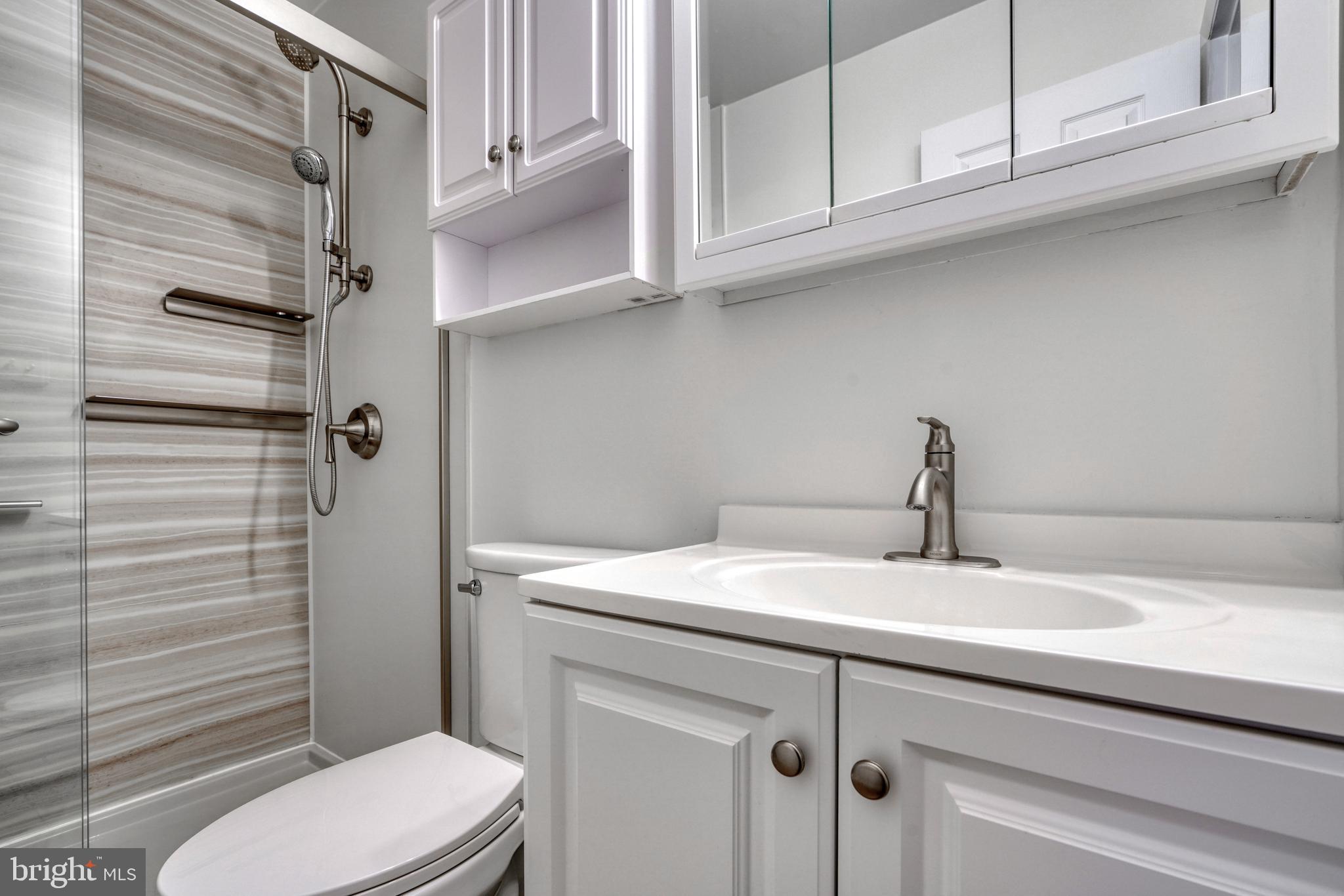 DUNSHIRE TOWNHOUSES - Residential