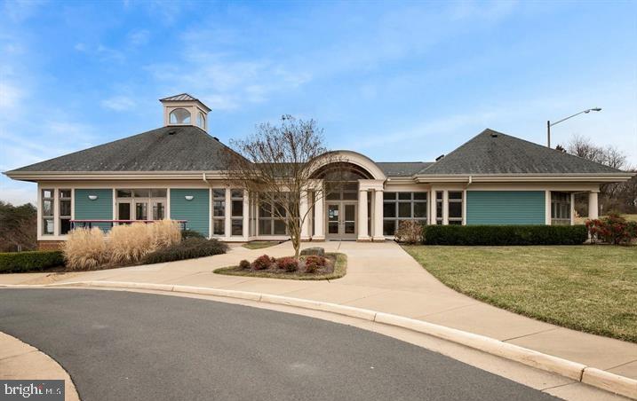 COMPTON VILLAGE - Residential