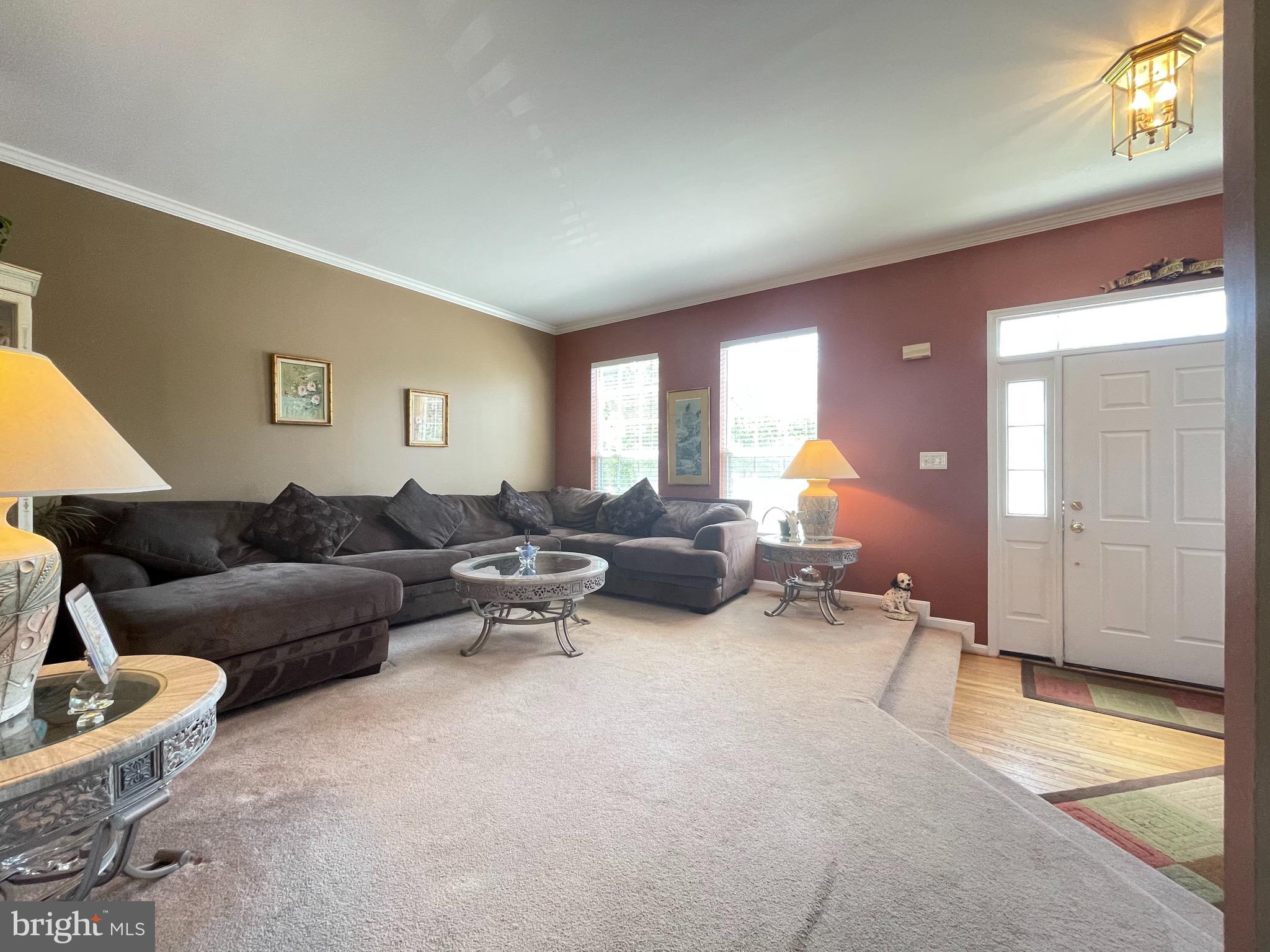 COMPTON VILLAGE - Residential