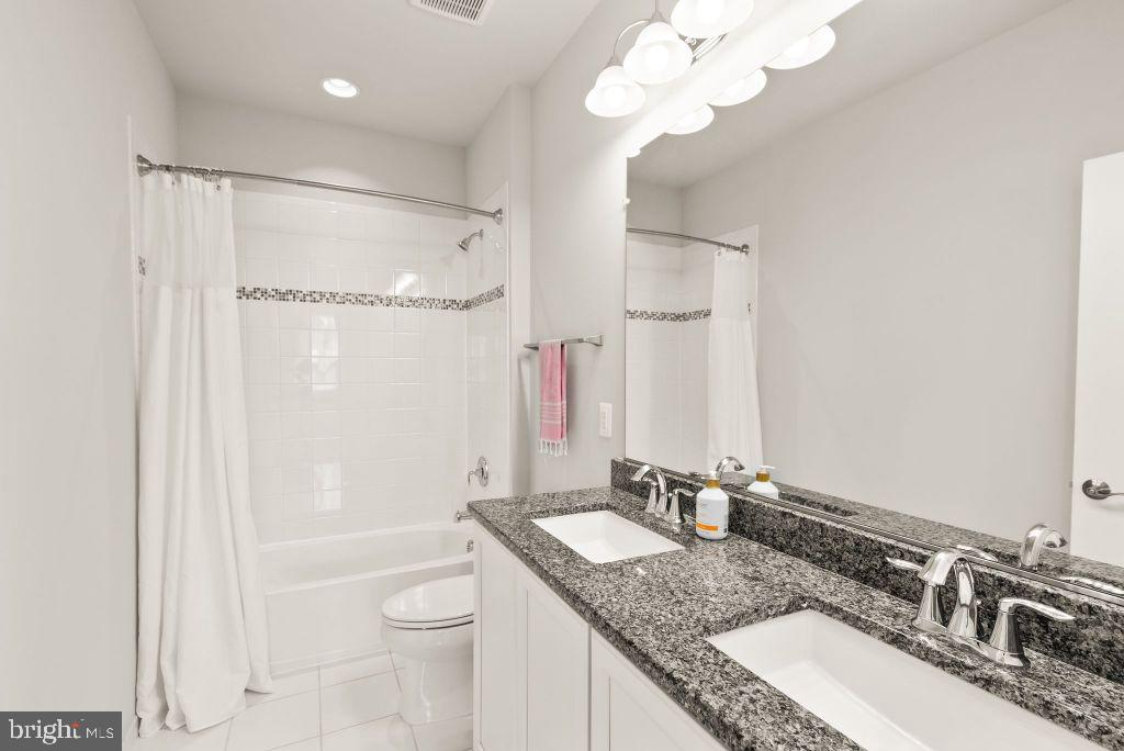 INDIAN SPRINGS FARM - Residential