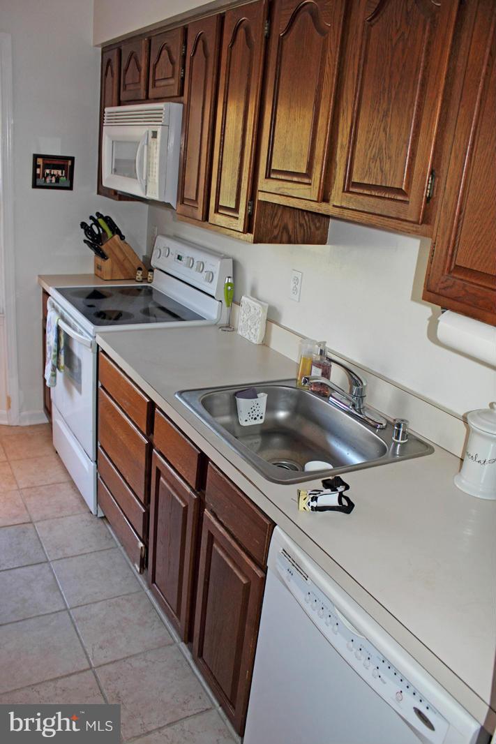 CHARLESBROOKE AT PINEHURST - Residential