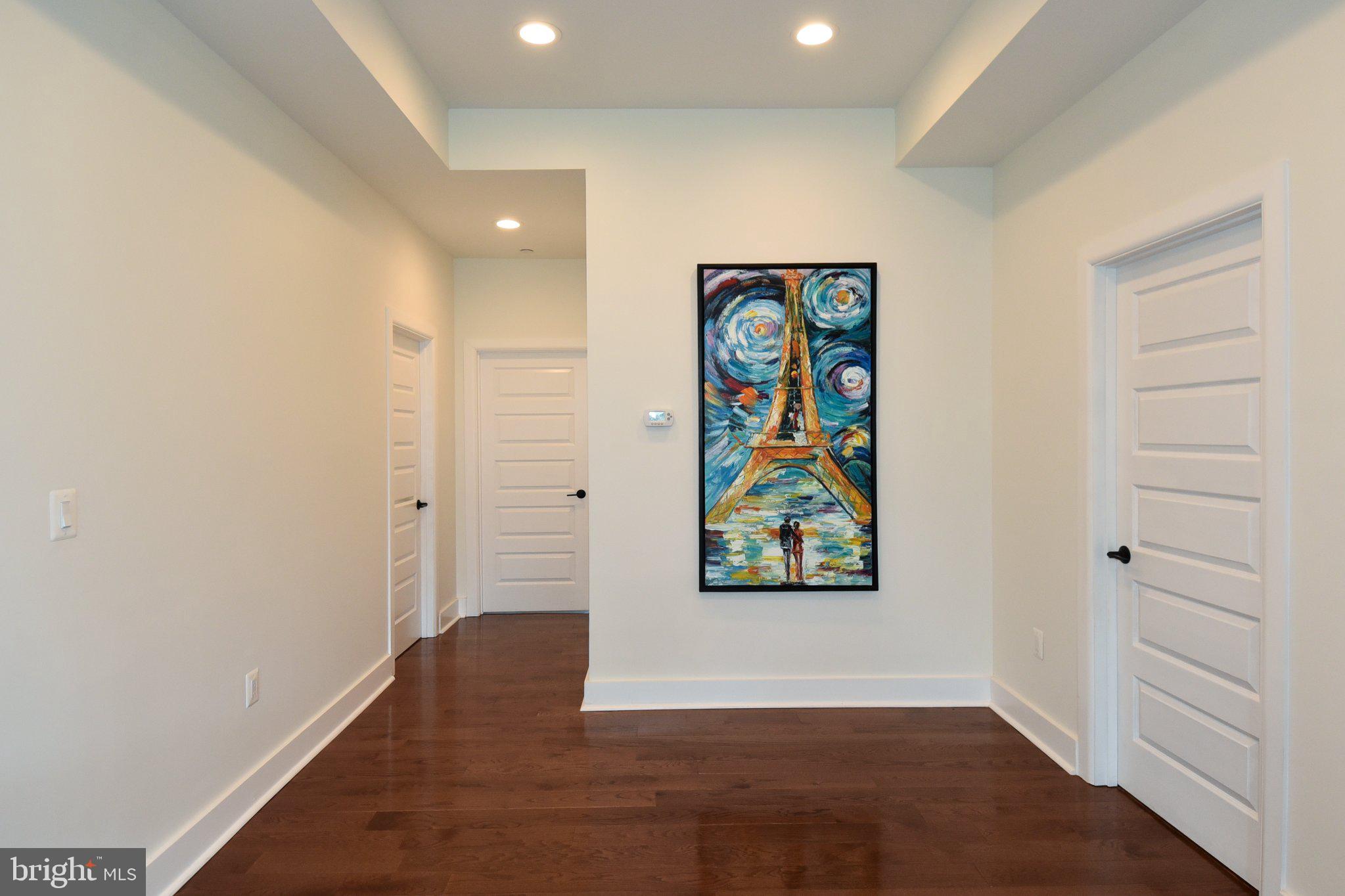 HENDRY ESTATES - Residential