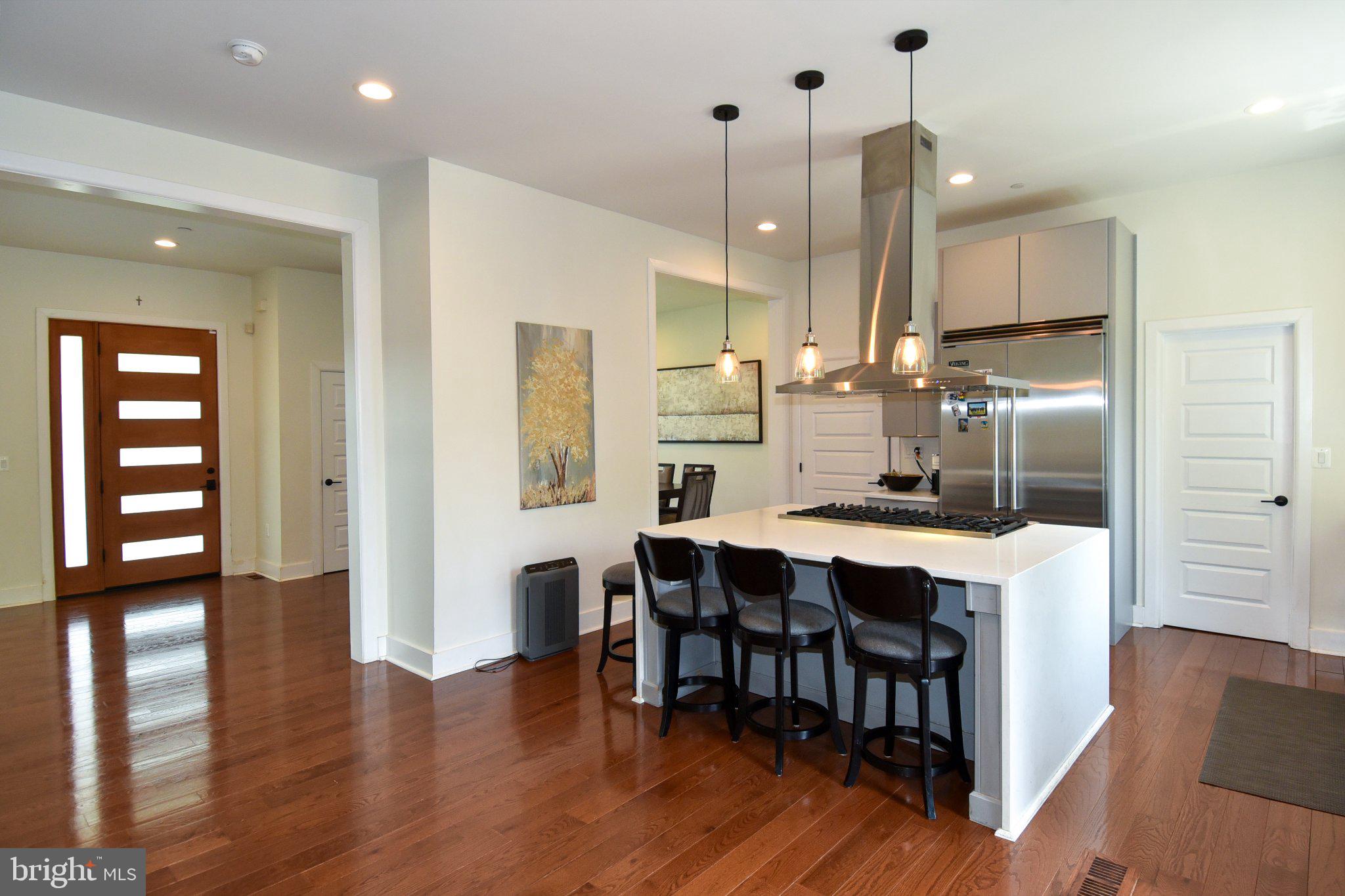 HENDRY ESTATES - Residential