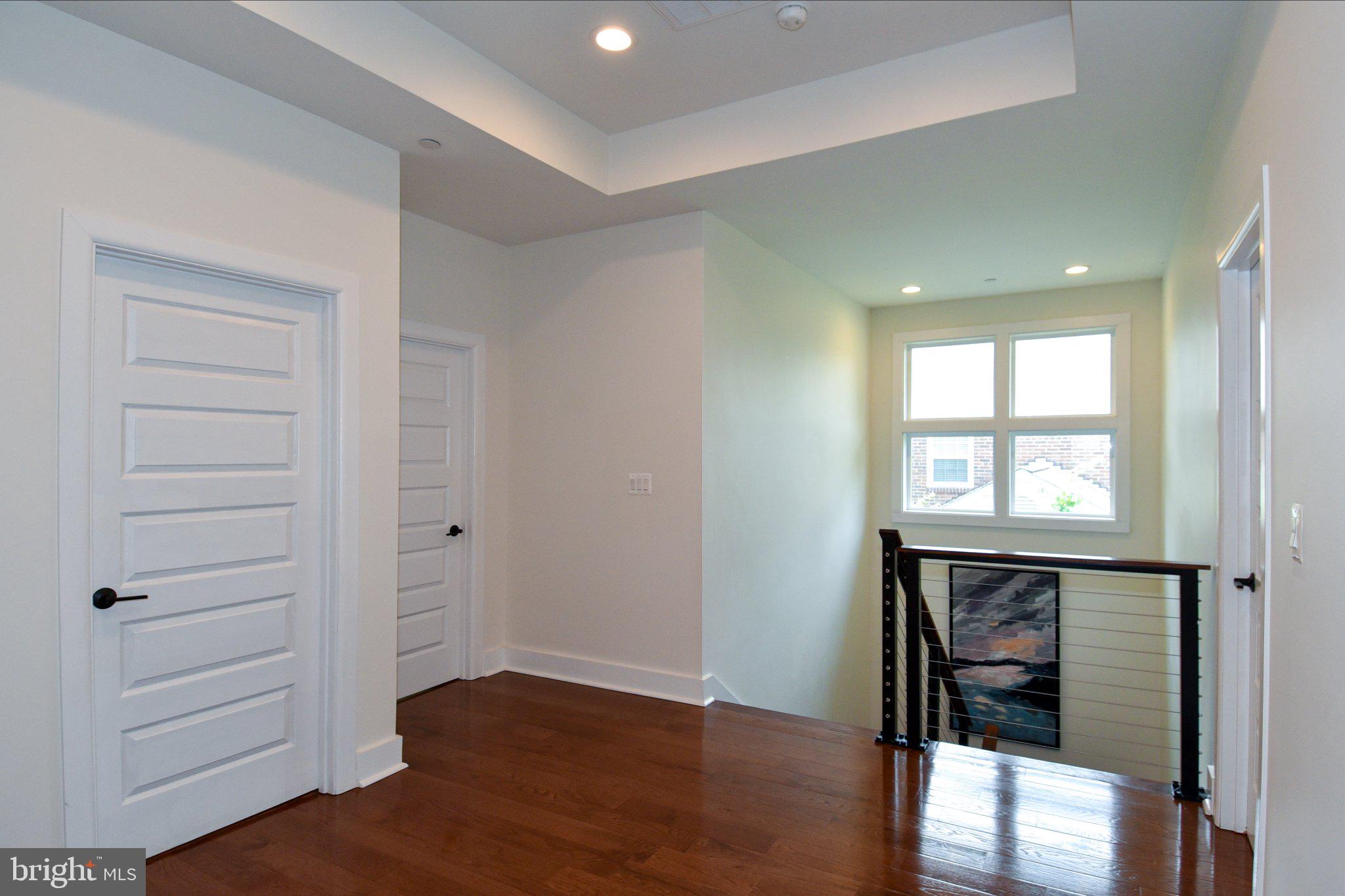 HENDRY ESTATES - Residential