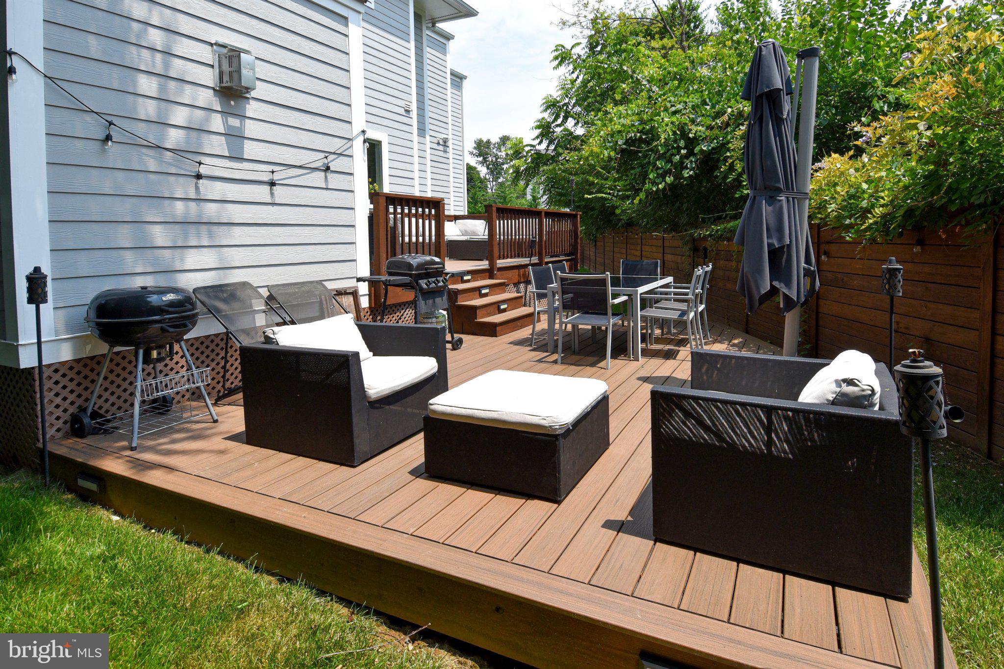 HENDRY ESTATES - Residential