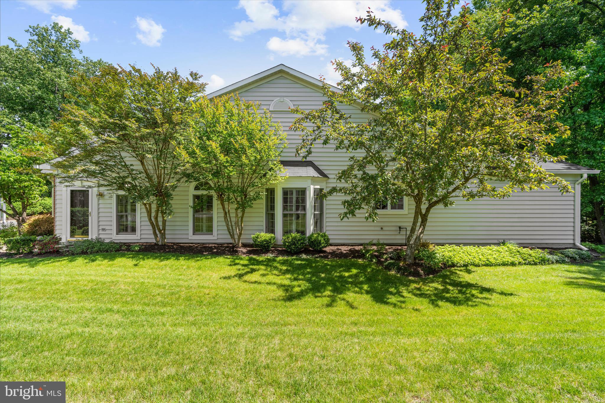 SOUTH RIVER COLONY - Residential
