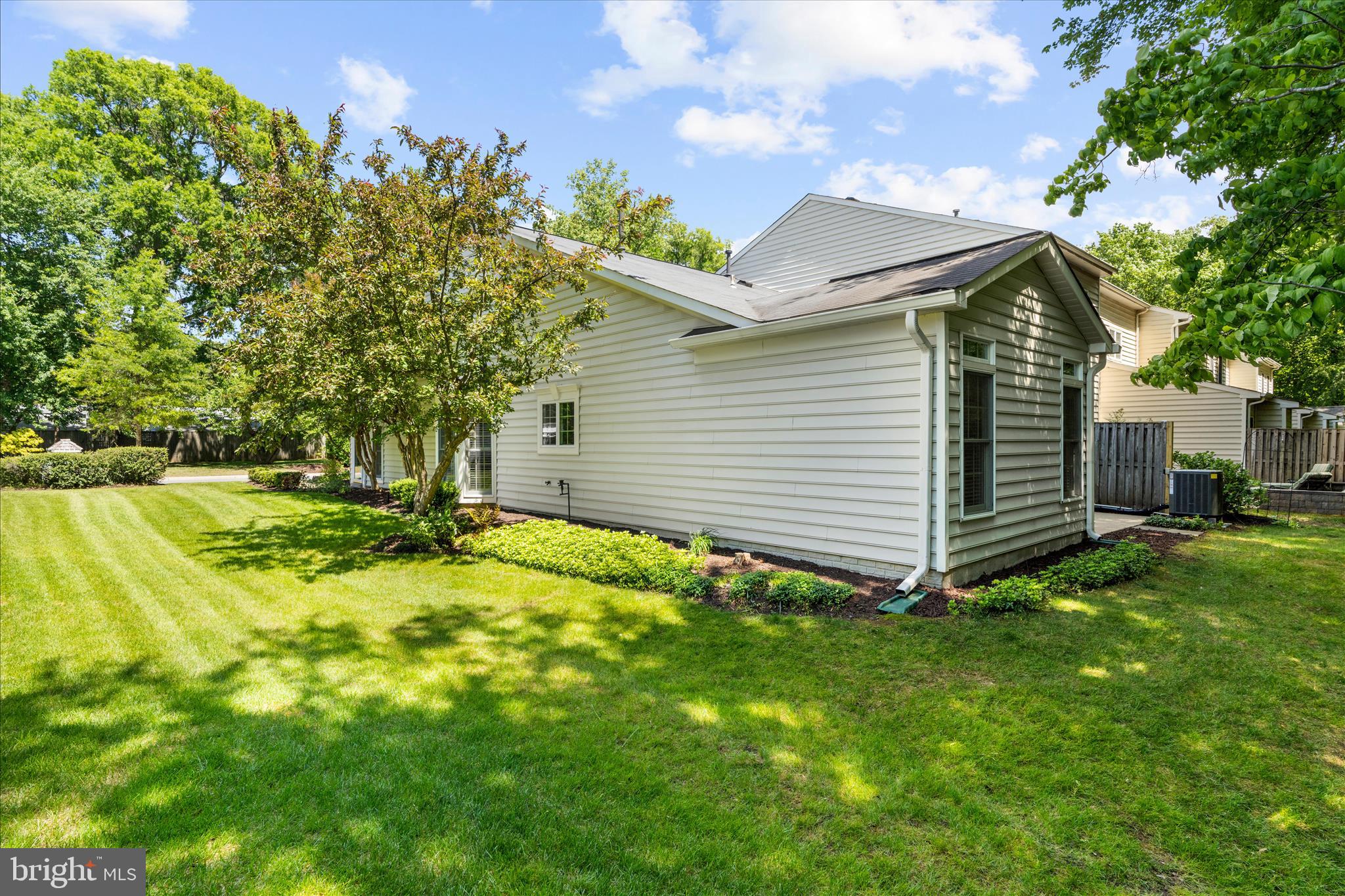 SOUTH RIVER COLONY - Residential