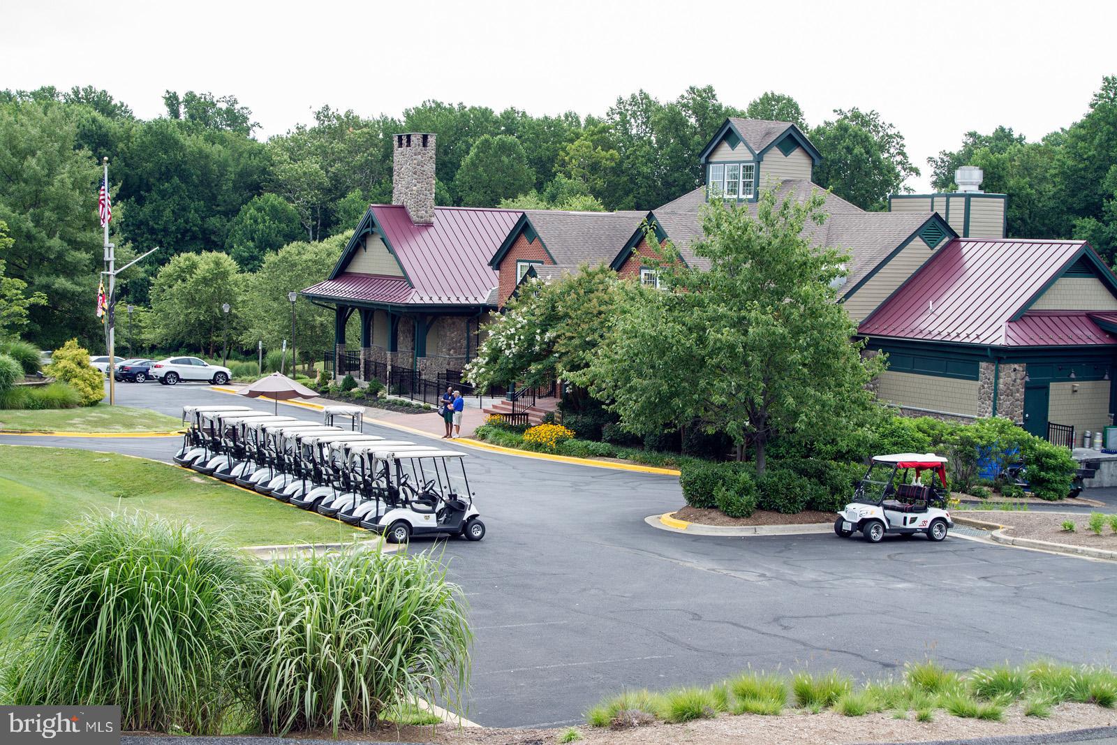 SOUTH RIVER COLONY - Residential
