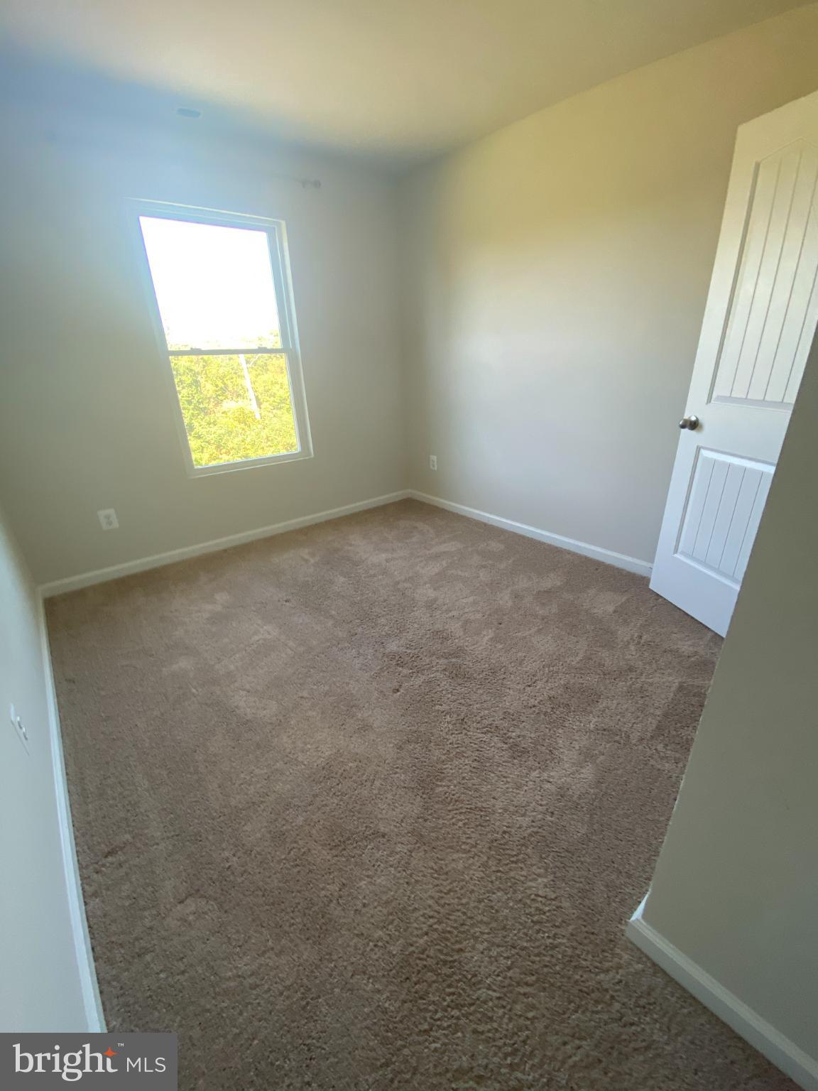 HOMEPLACE AT RIVERSIDE - Residential Lease