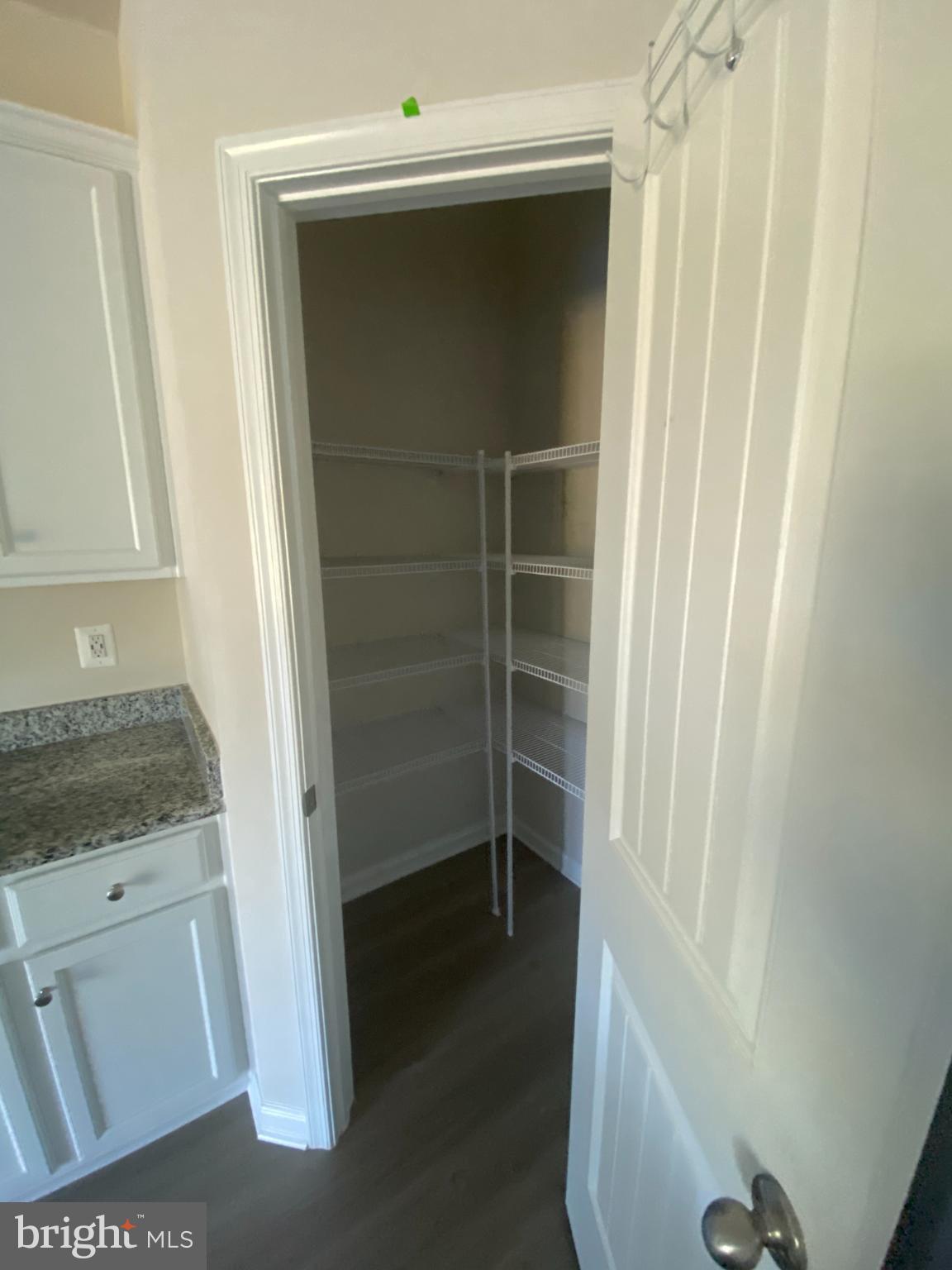 HOMEPLACE AT RIVERSIDE - Residential Lease