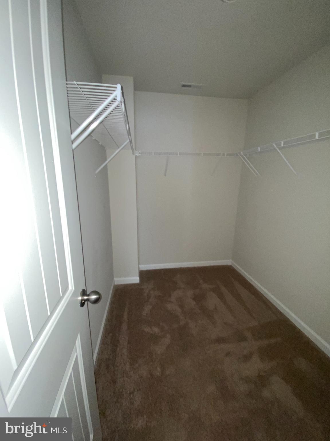 HOMEPLACE AT RIVERSIDE - Residential Lease