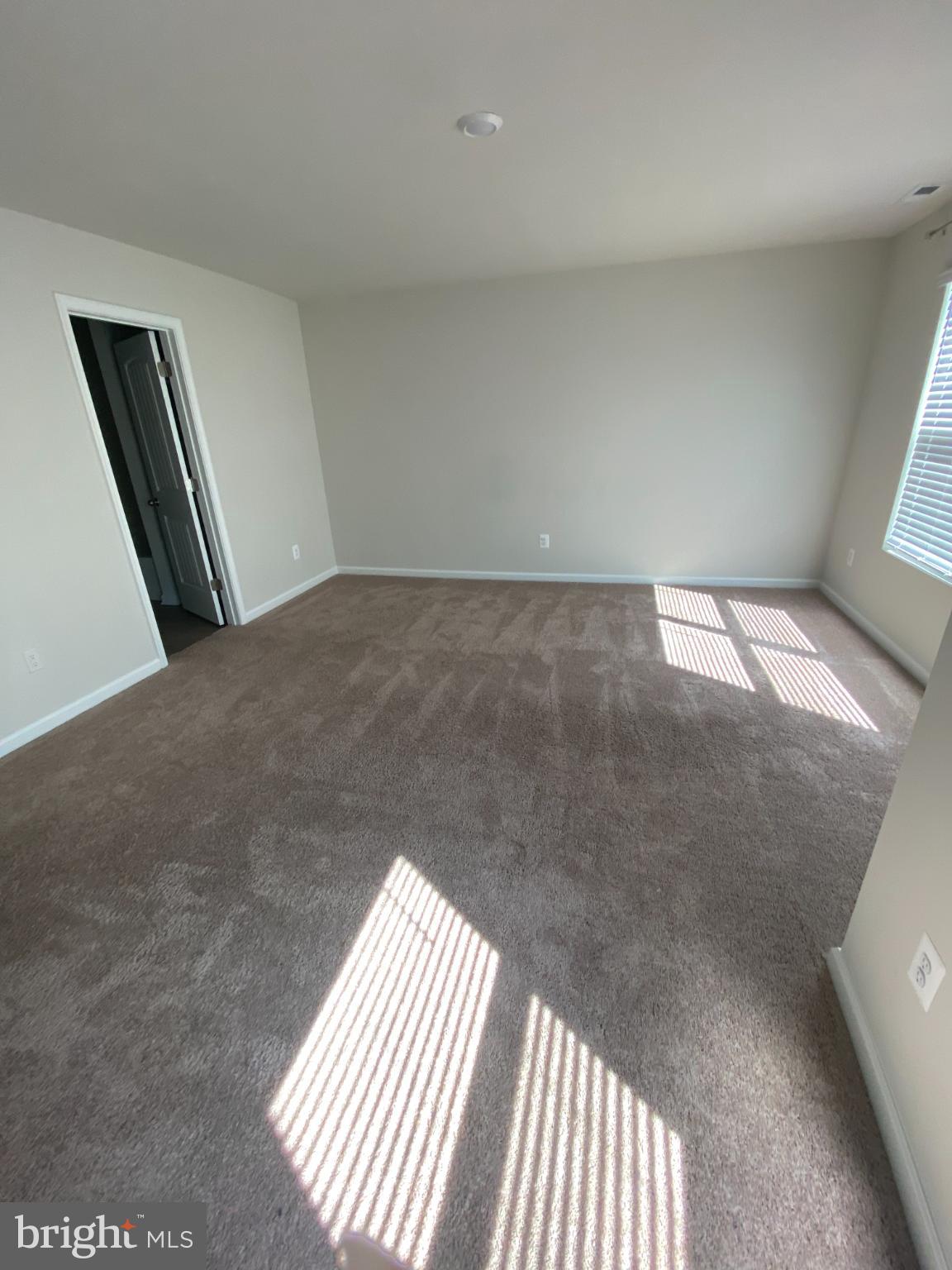 HOMEPLACE AT RIVERSIDE - Residential Lease