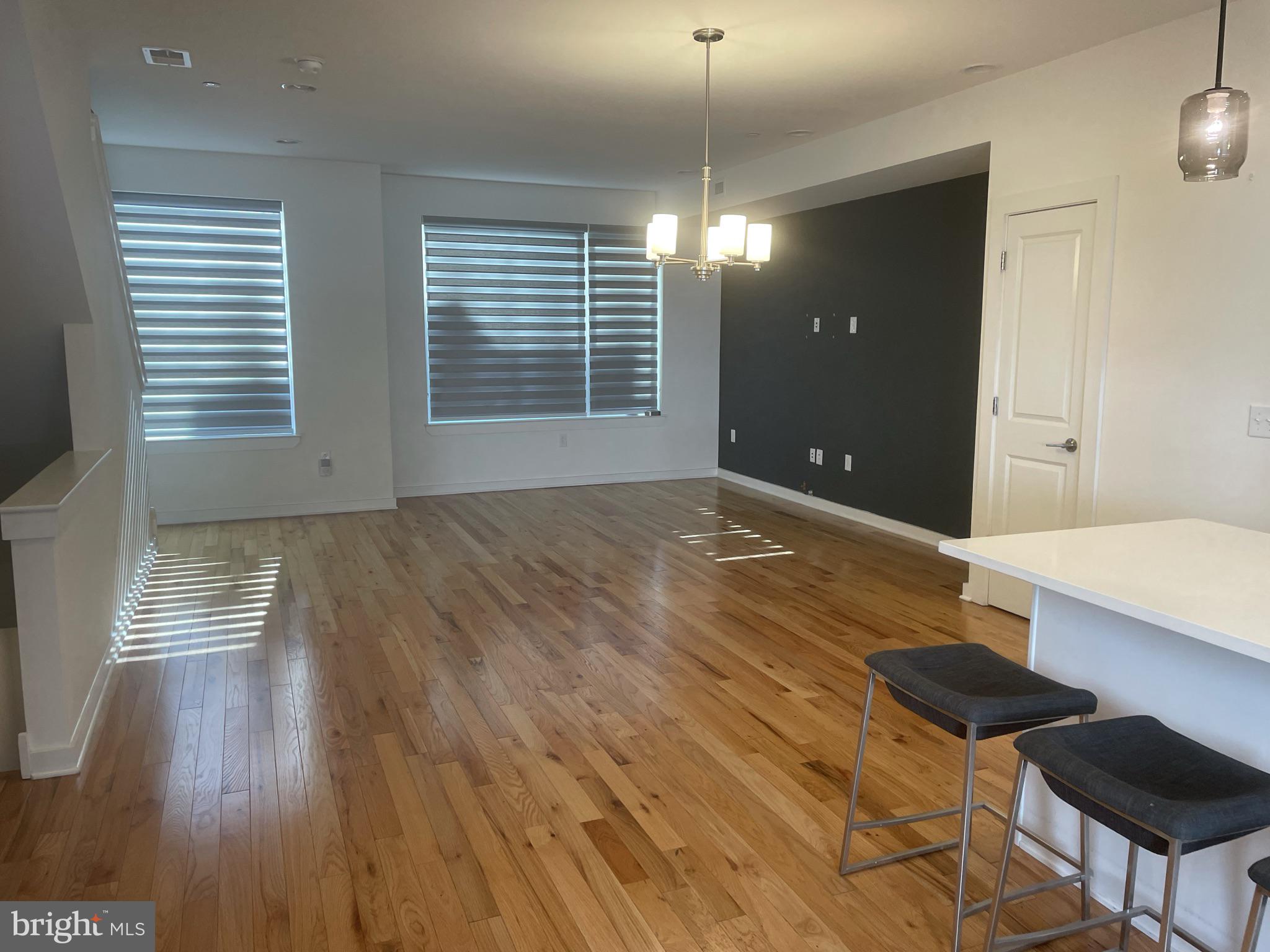 EAST KENSINGTON - Residential Lease