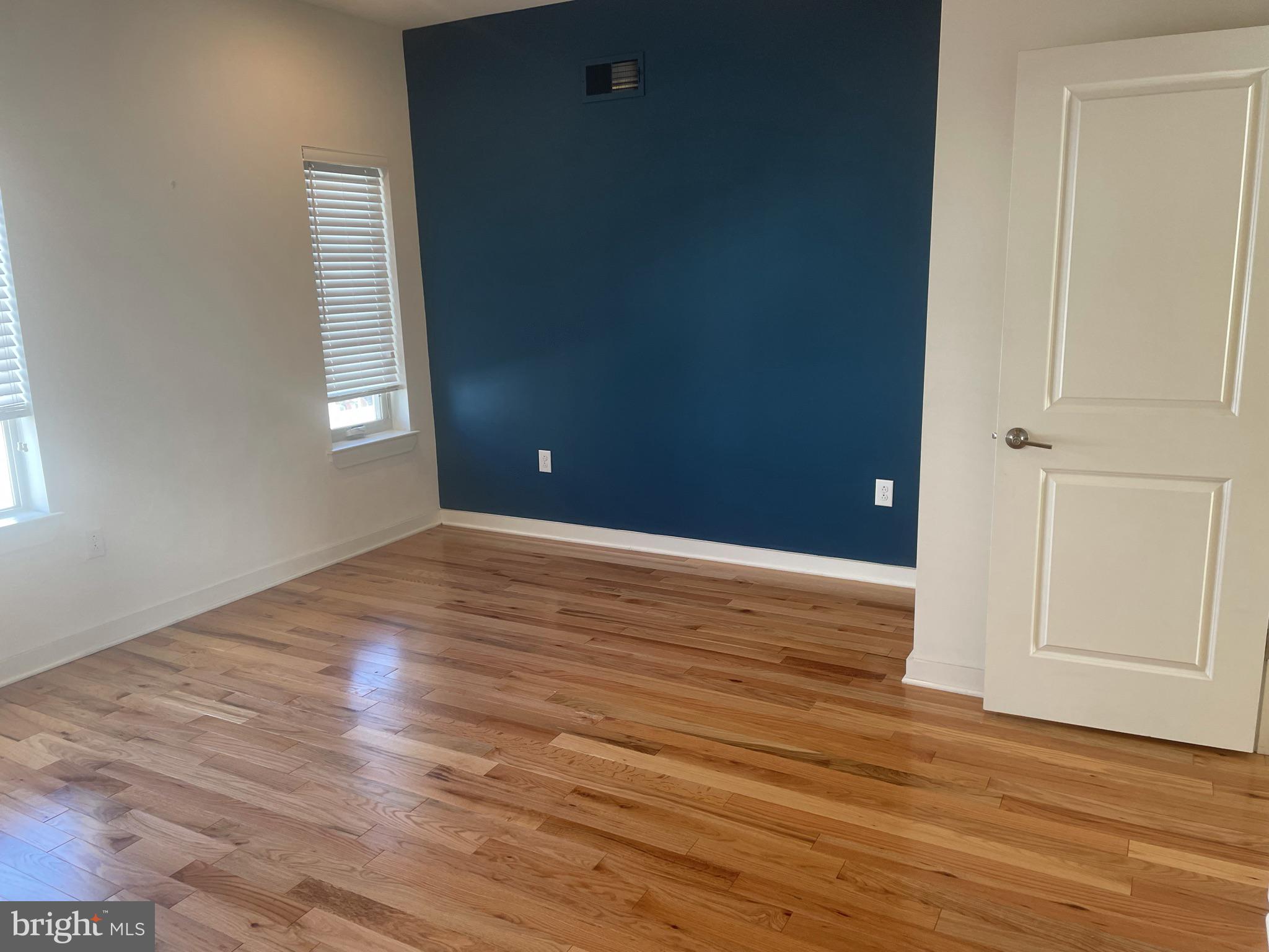 EAST KENSINGTON - Residential Lease