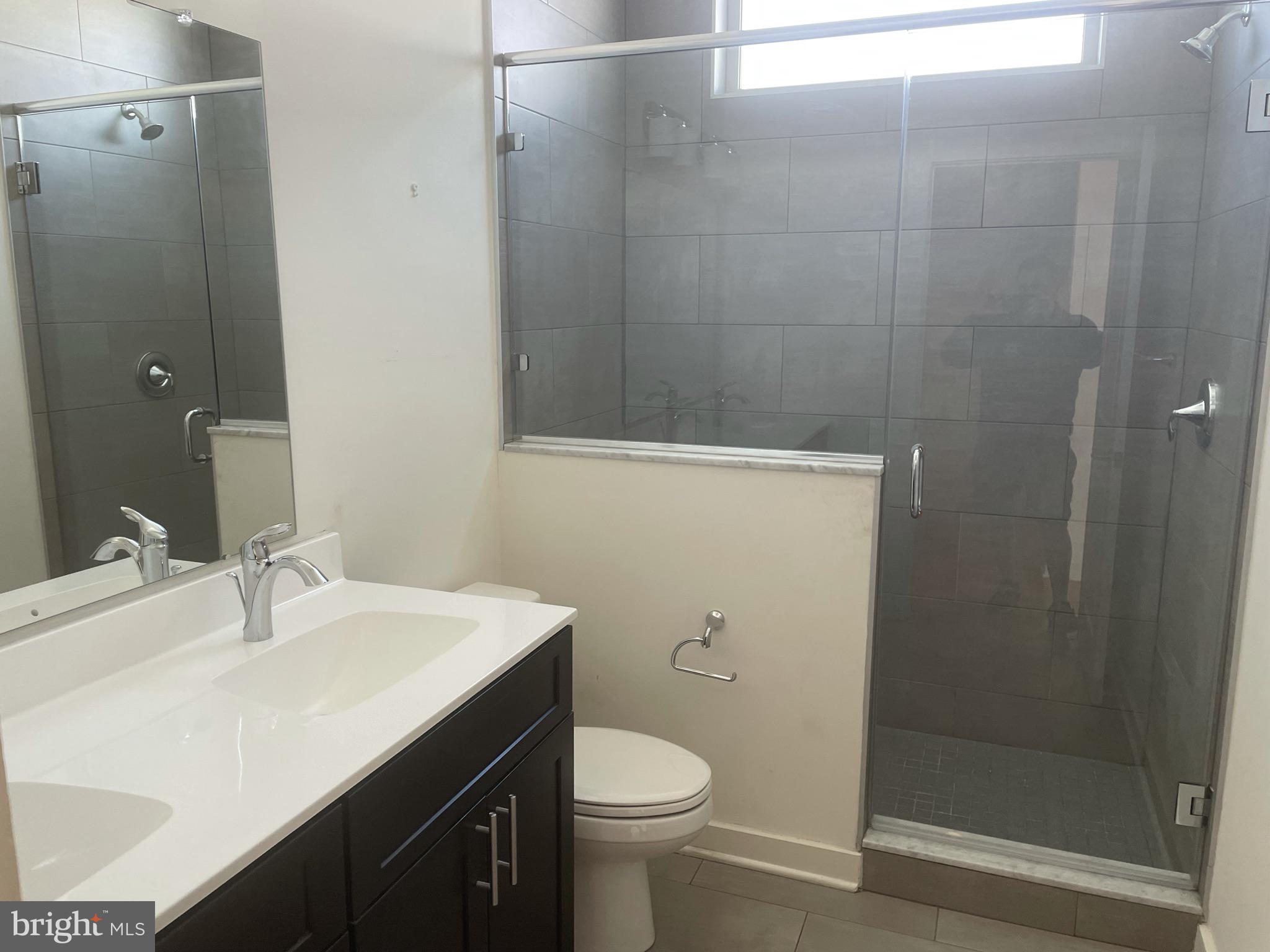 EAST KENSINGTON - Residential Lease