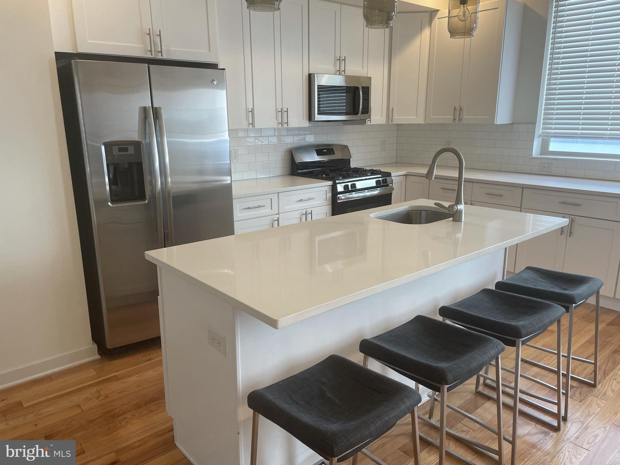 EAST KENSINGTON - Residential Lease